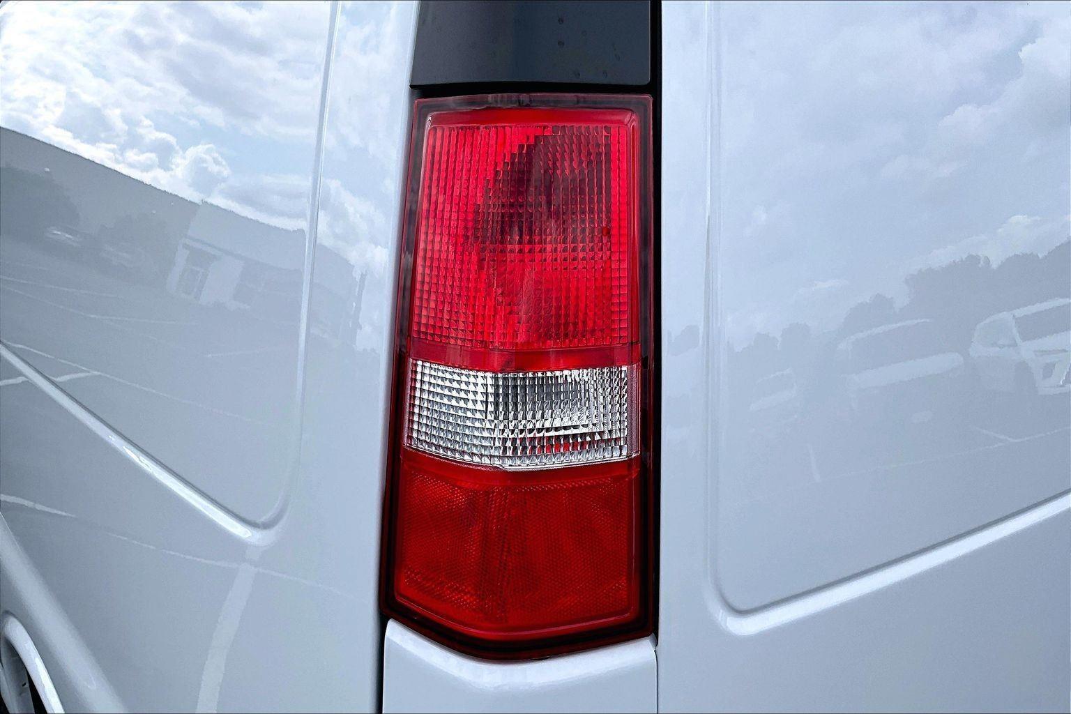 2026 Chevrolet Express Cargo Work Van - Photo 28