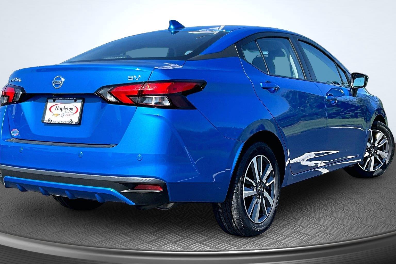 Used 2020 Nissan Versa Sedan SV with VIN 3N1CN8EV6LL825598 for sale in Beaver Dam, WI
