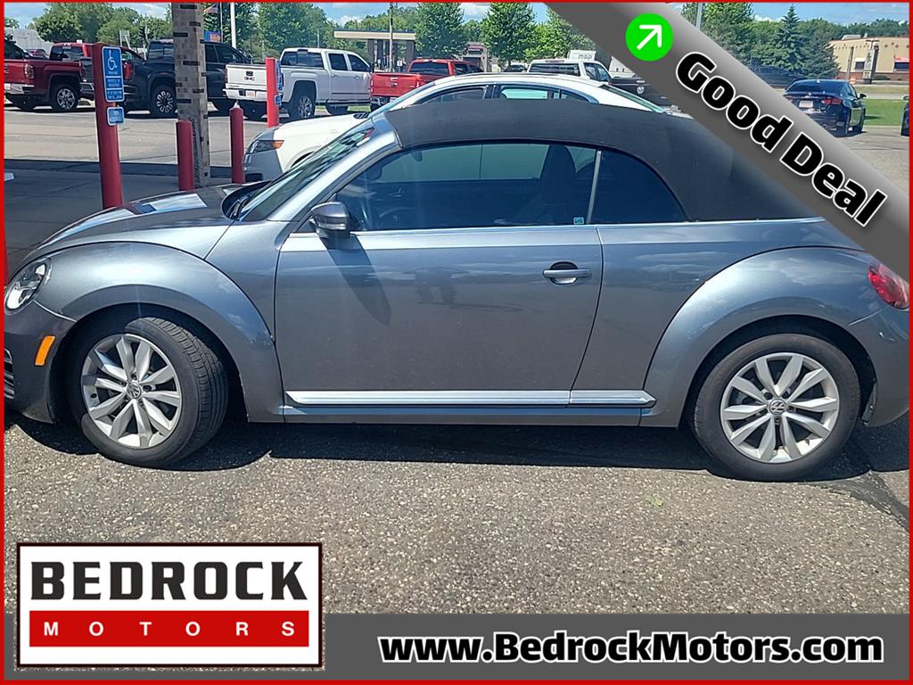 Platinum Gray Metallic/Black Roof 2017 Volkswagen Beetle Convertible Front-Wheel Drive Automatic