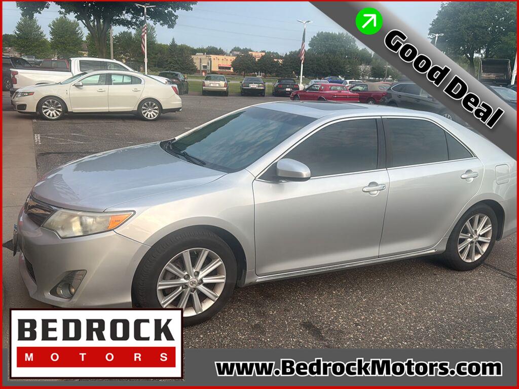 Classic Silver Metallic 2012 Toyota Camry Sedan Front-Wheel Drive Automatic