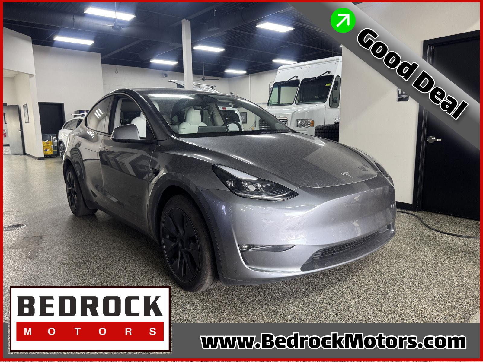 Quicksilver 2025 Tesla Model Y SUV / Crossover All-Wheel Drive Automatic