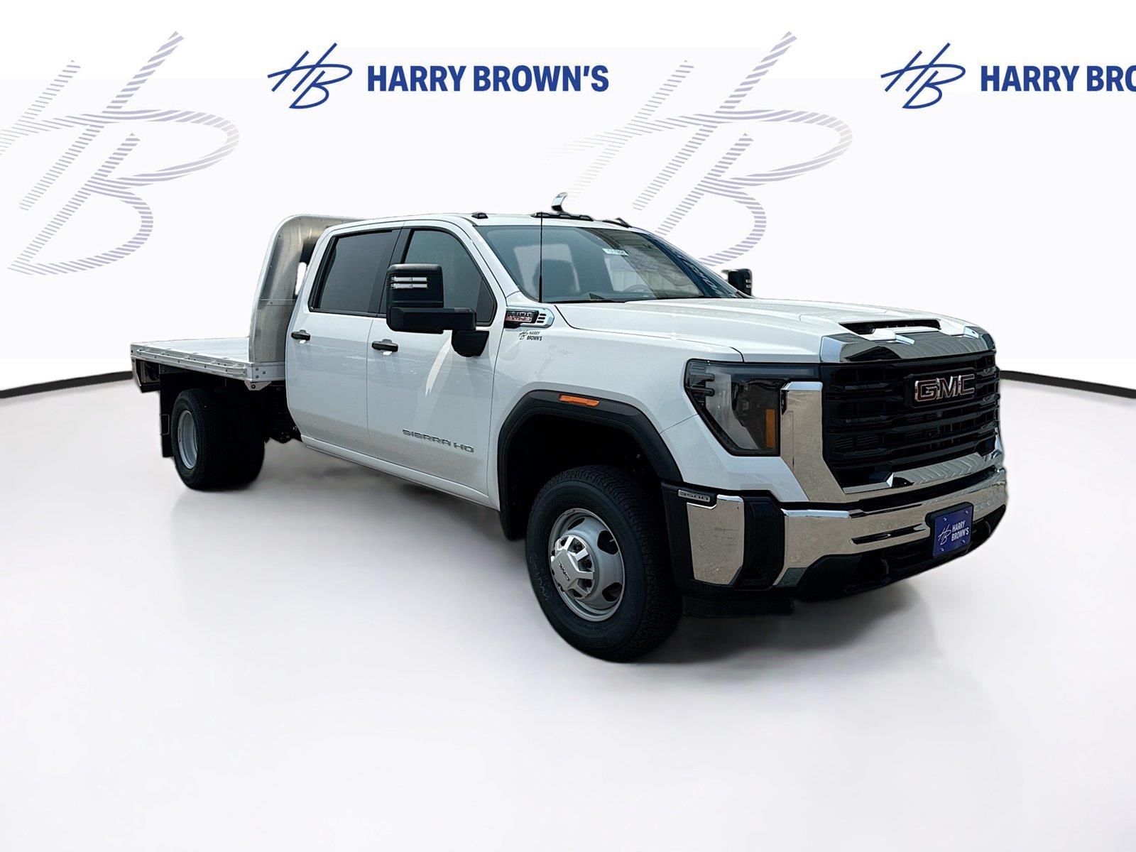 Summit White 2026 GMC Sierra 3500HD Chassis Pickup Truck Four-Wheel Drive Automatic