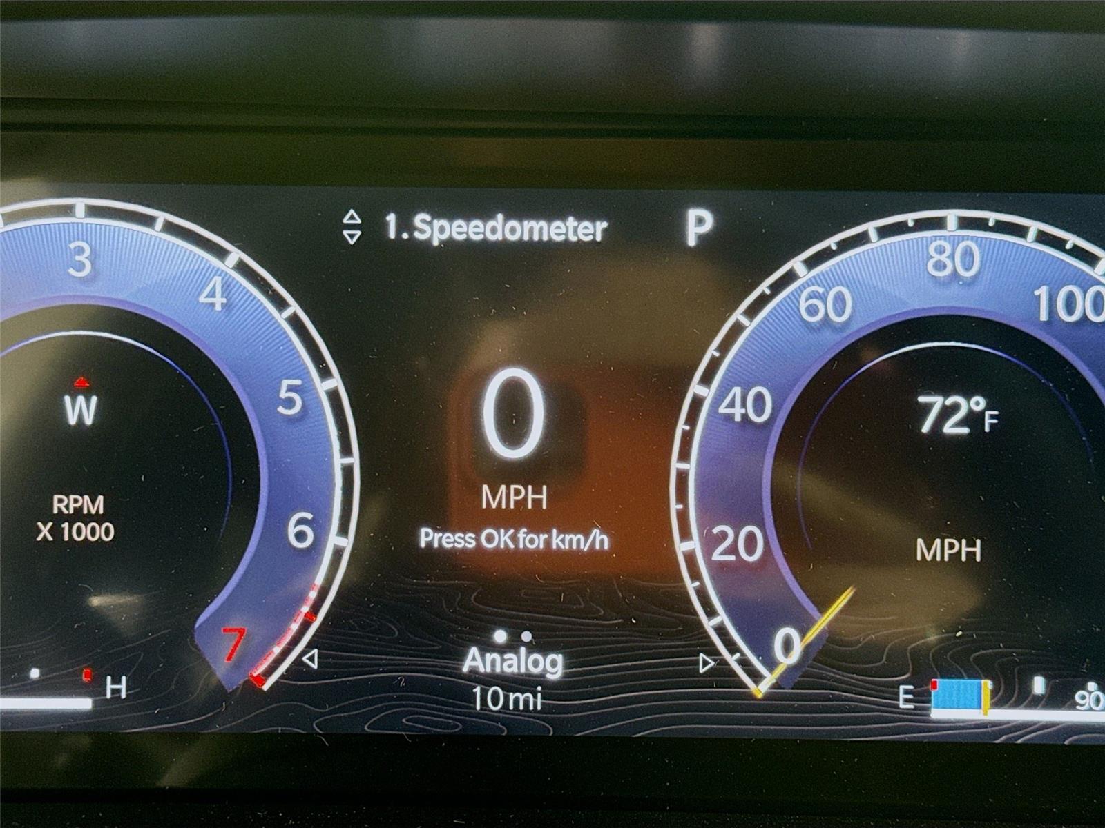 View vehicle photo 7