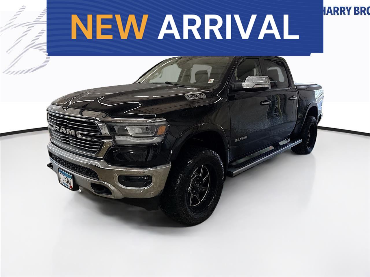 2019 RAM 1500 Laramie Crew Cab 4WD