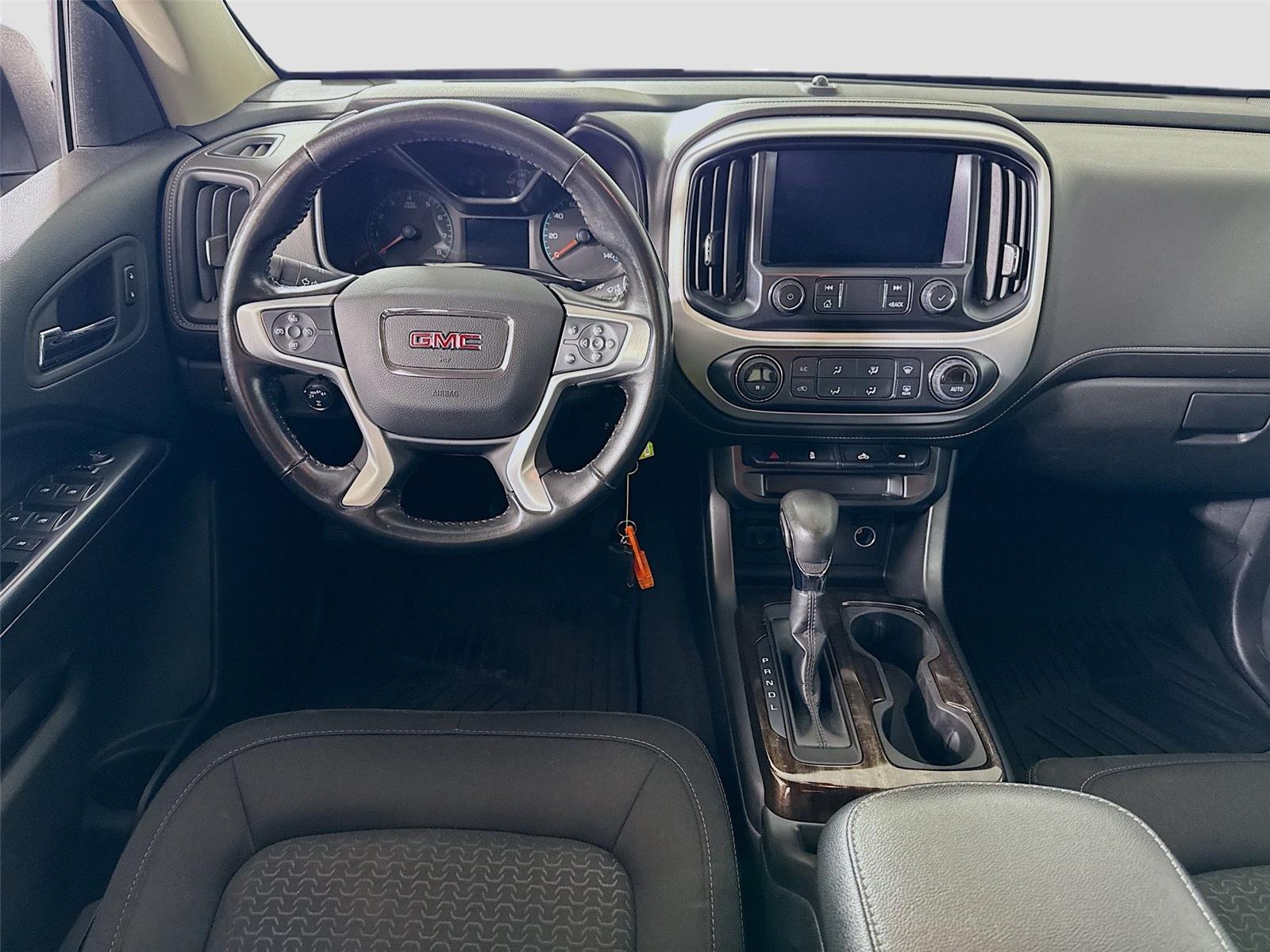 View vehicle photo 2