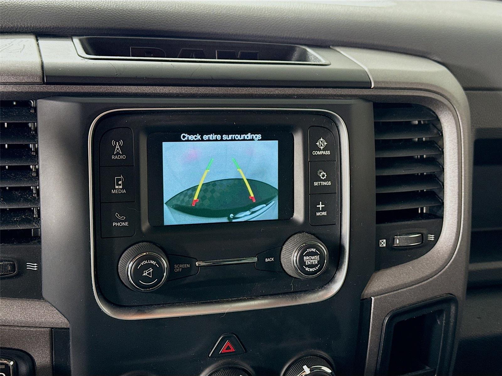 View vehicle photo 7