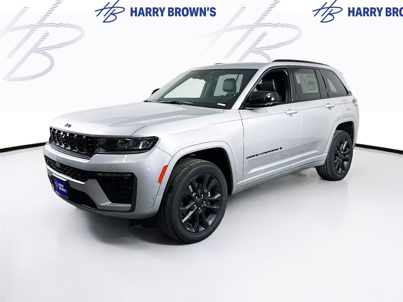 Silver Zynith 2026 Jeep Grand Cherokee SUV / Crossover Four-Wheel Drive 8-Speed Automatic