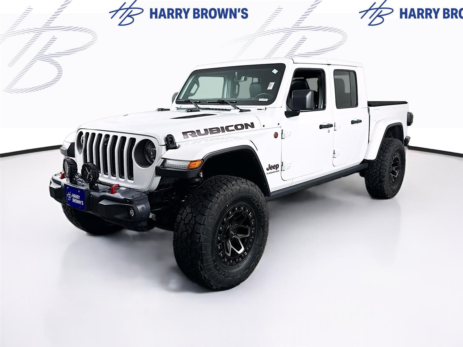 Bright White Clearcoat 2021 Jeep Gladiator Rubicon Crew Cab 4WD Pickup Truck Four-Wheel Drive 8-Speed Automatic