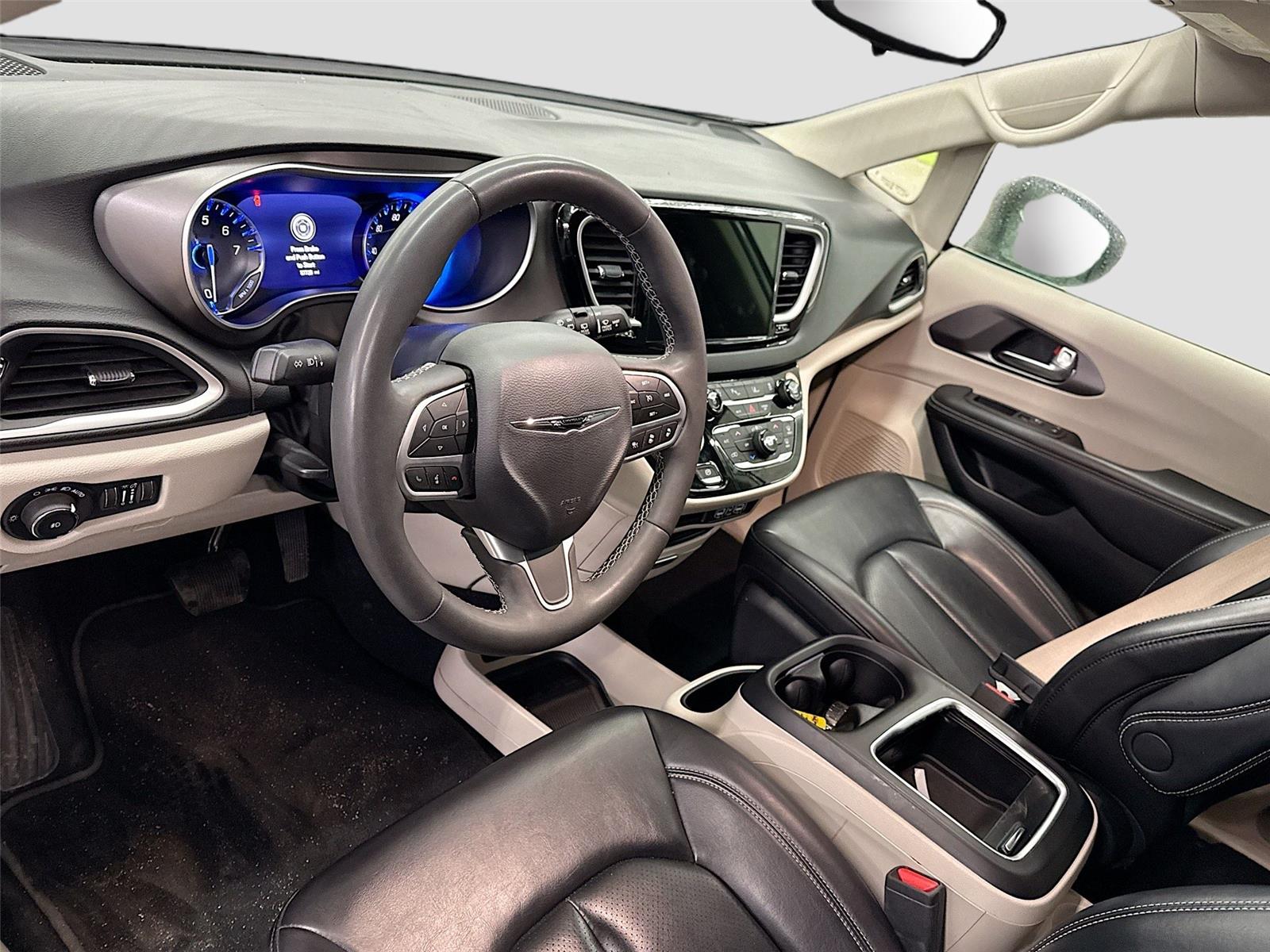 View vehicle photo 6