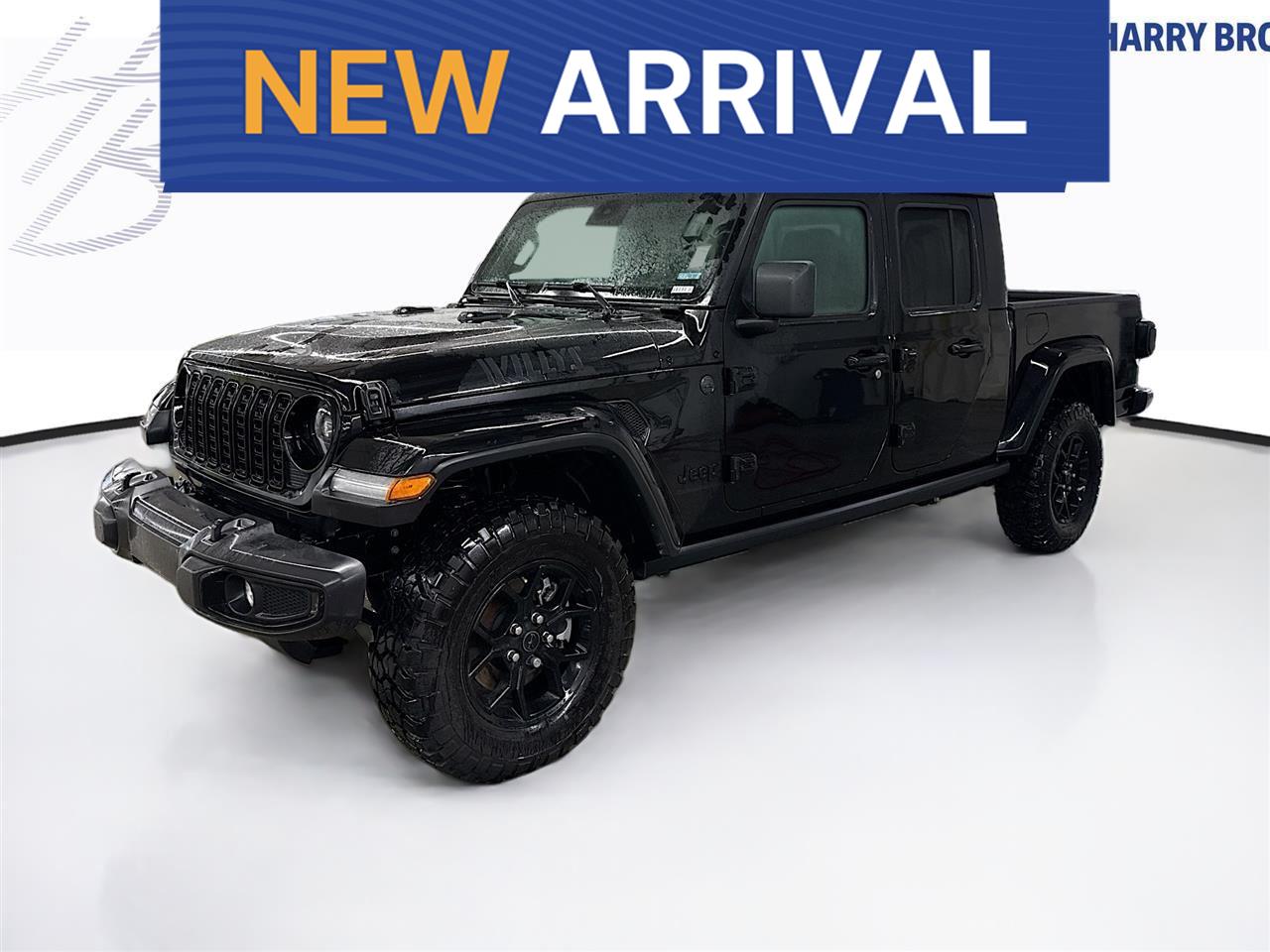 Black Clearcoat 2025 Jeep Gladiator Willys Crew Cab 4WD Pickup Truck Four-Wheel Drive 8-Speed Automatic