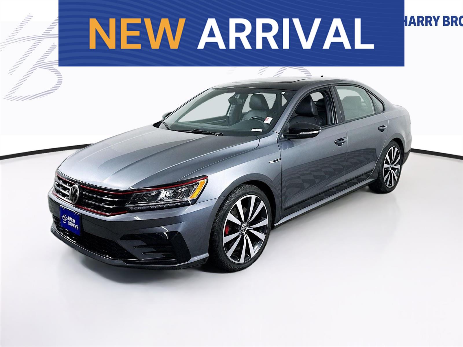 Platinum Gray Metallic w/Black Roof 2018 Volkswagen Passat V6 GT FWD Sedan Front-Wheel Drive Automatic