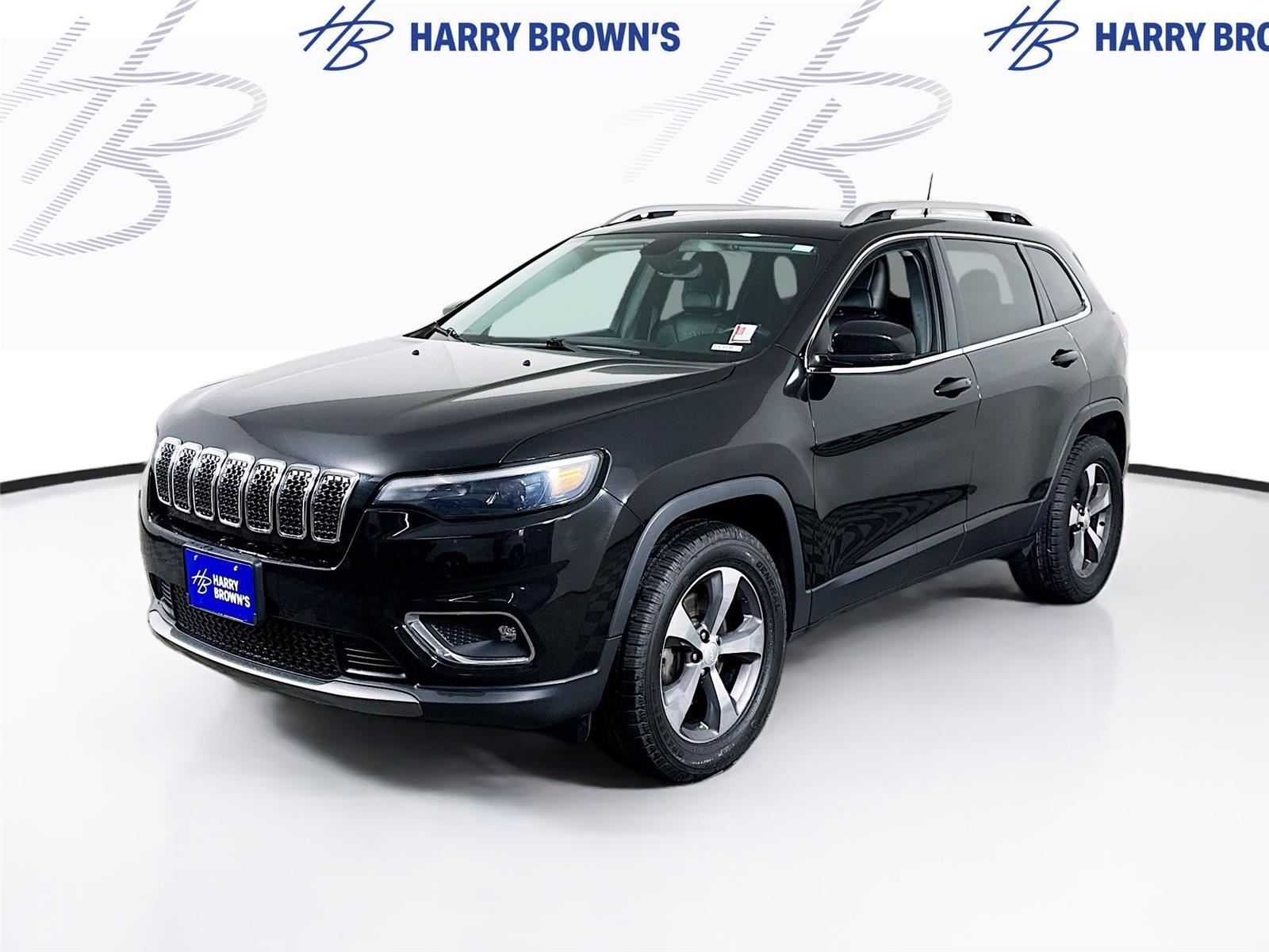 Diamond Black Crystal Pearlcoat 2019 Jeep Cherokee Limited 4WD SUV / Crossover Four-Wheel Drive 9-Speed Automatic