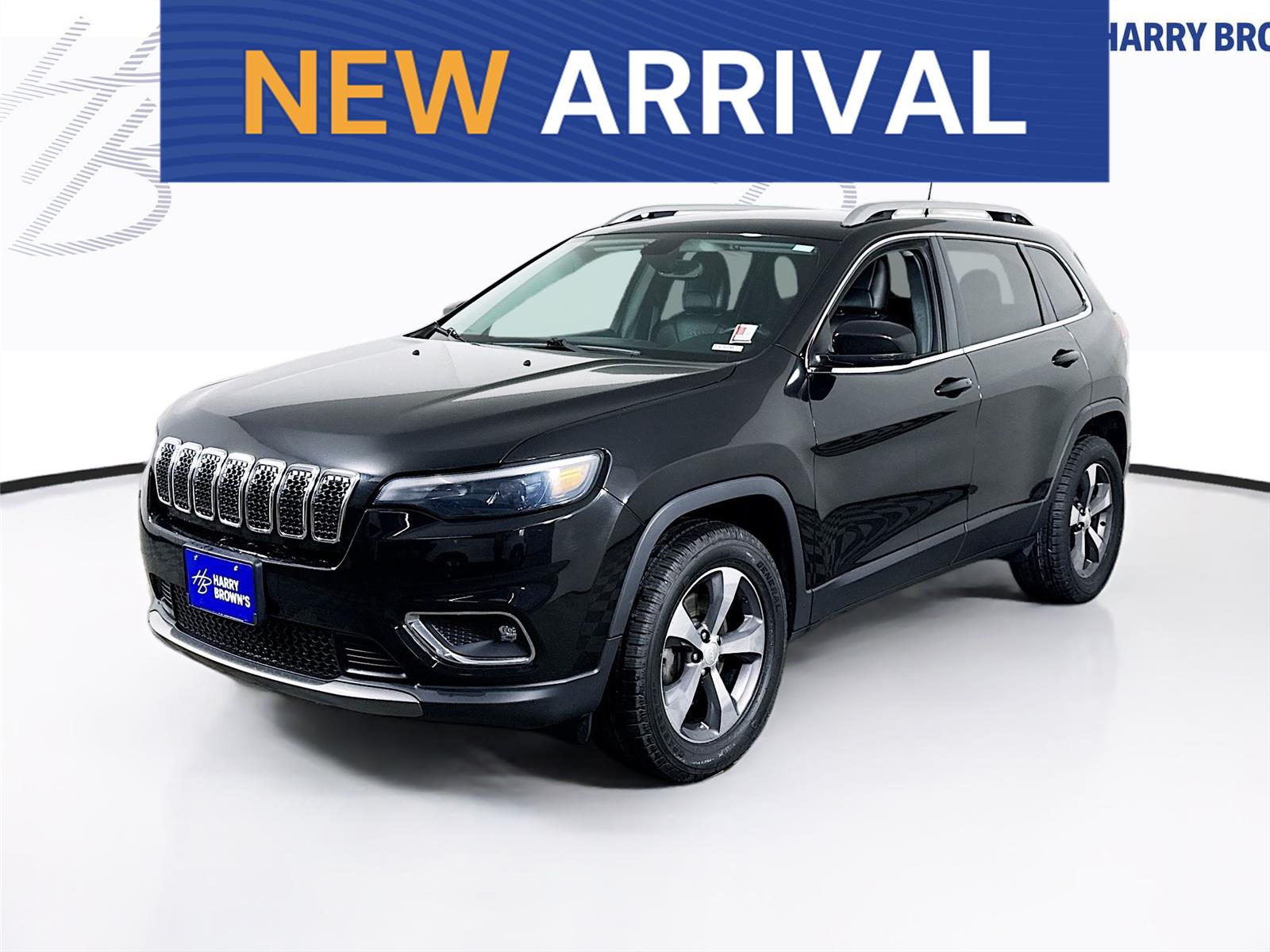 Diamond Black Crystal Pearlcoat 2019 Jeep Cherokee Limited 4WD SUV / Crossover Four-Wheel Drive 9-Speed Automatic