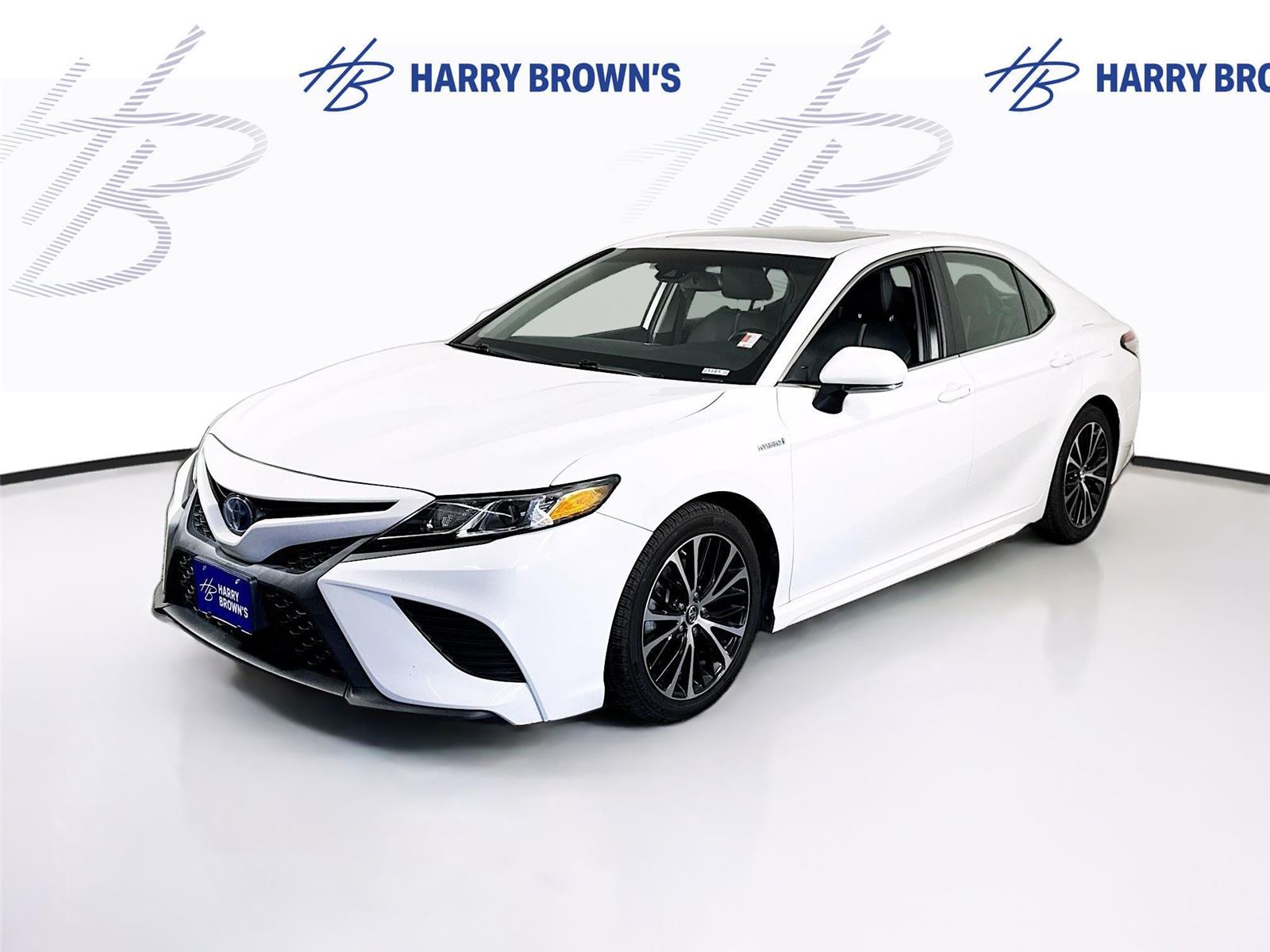 Super White 2018 Toyota Camry Hybrid SE FWD Sedan Front-Wheel Drive Continuously Variable Transmission