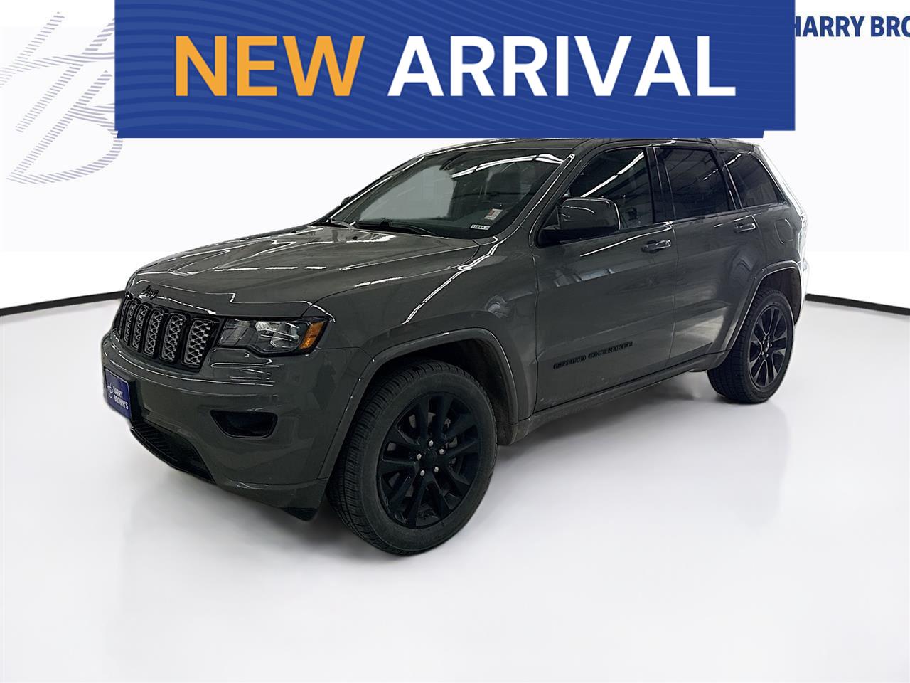 Sting-Gray Clearcoat 2021 Jeep Grand Cherokee Laredo X 4WD SUV / Crossover Four-Wheel Drive 8-Speed Automatic