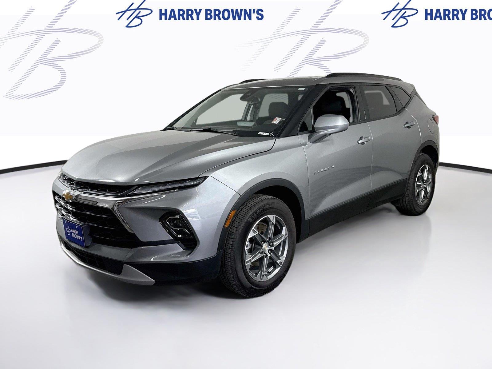 2023 Chevrolet Blazer Gris (Sterling Gray Metallic) SUV/Crossover Tracción en las cuatro ruedas 9 velocidades Automática