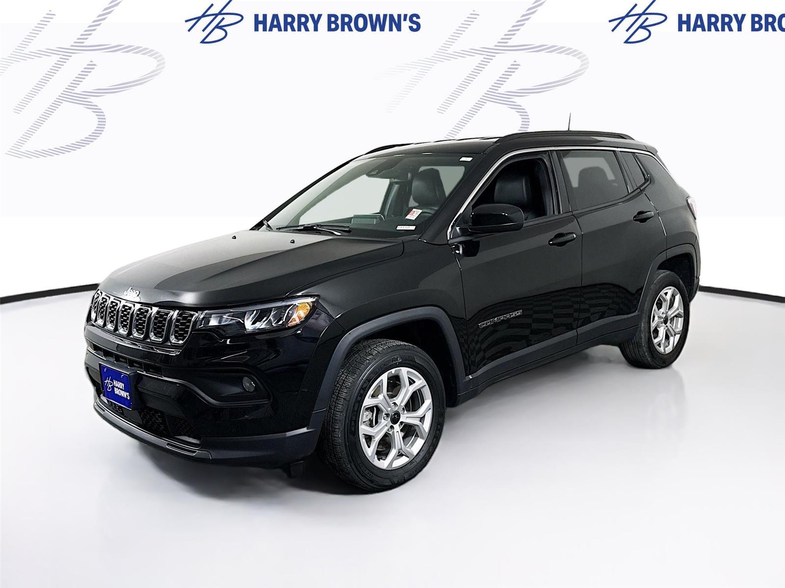 Diamond Black Crystal Pearlcoat 2025 Jeep Compass Latitude 4WD SUV / Crossover Four-Wheel Drive 8-Speed Automatic