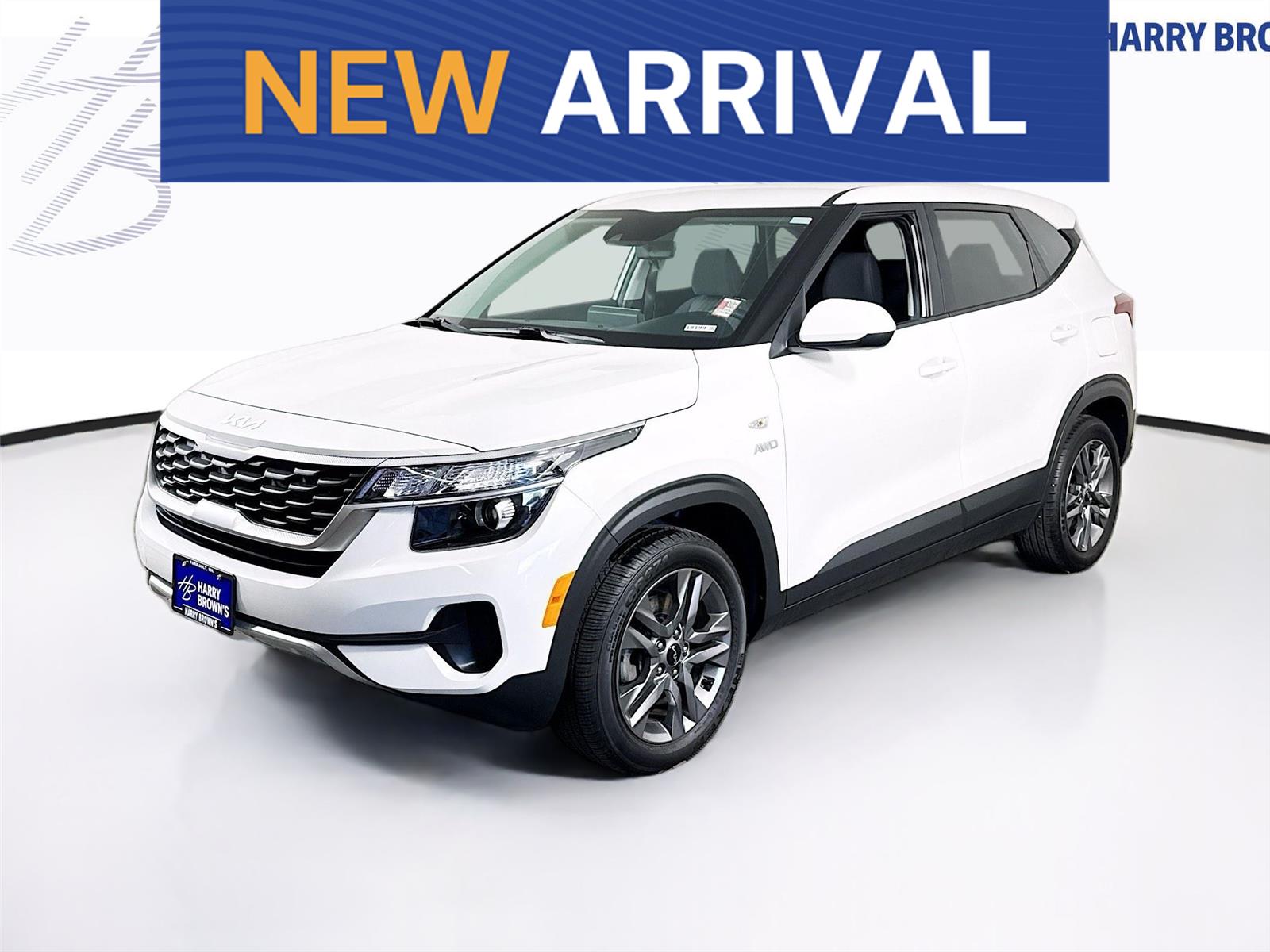 Snow White Pearl 2023 Kia Seltos SUV / Crossover All-Wheel Drive Continuously Variable Transmission