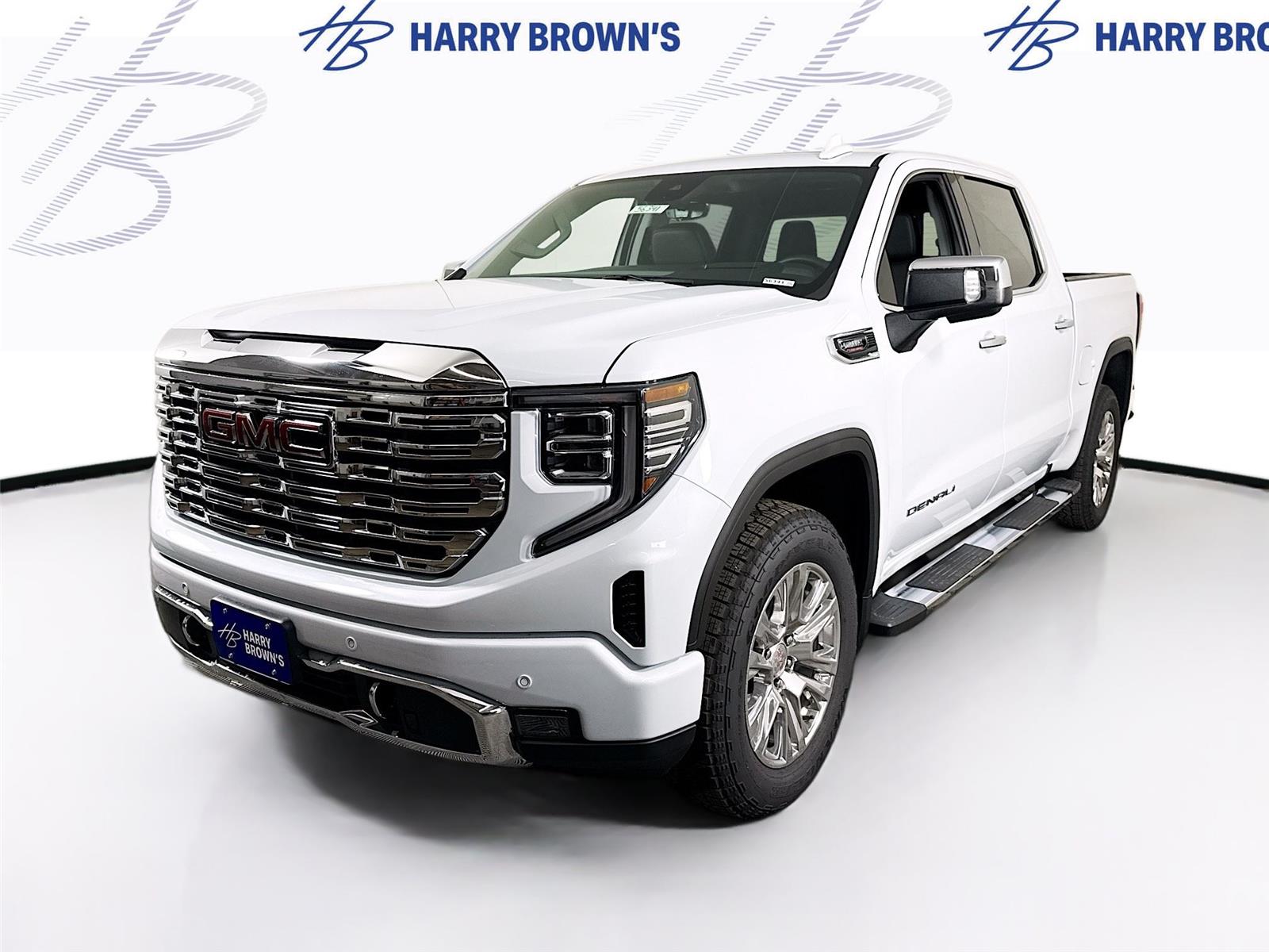 Glacier White Tricoat 2026 GMC Sierra 1500 Pickup Truck Four-Wheel Drive Automatic