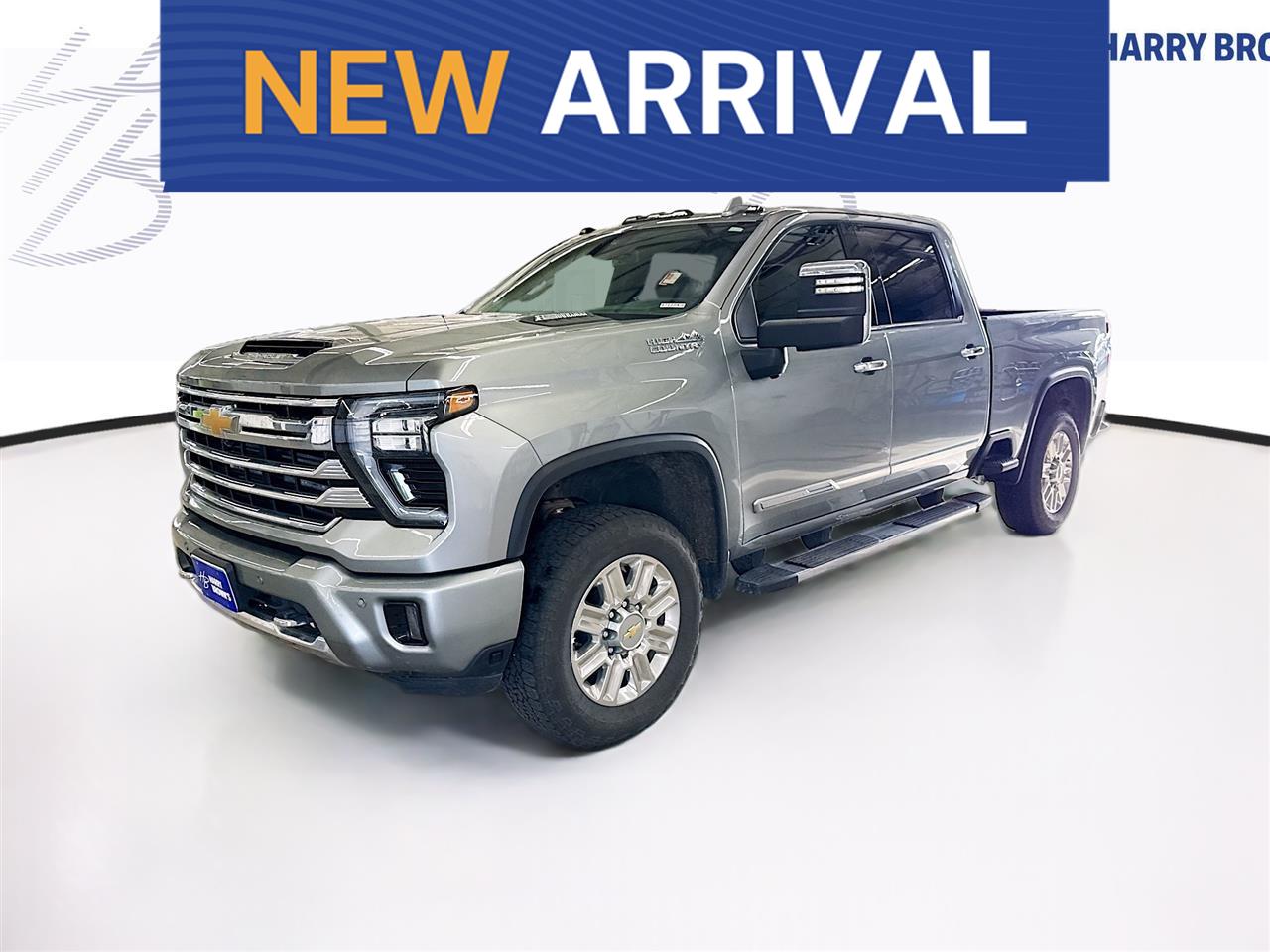 Sterling Gray Metallic 2025 Chevrolet Silverado 3500HD Pickup Truck Four-Wheel Drive Automatic