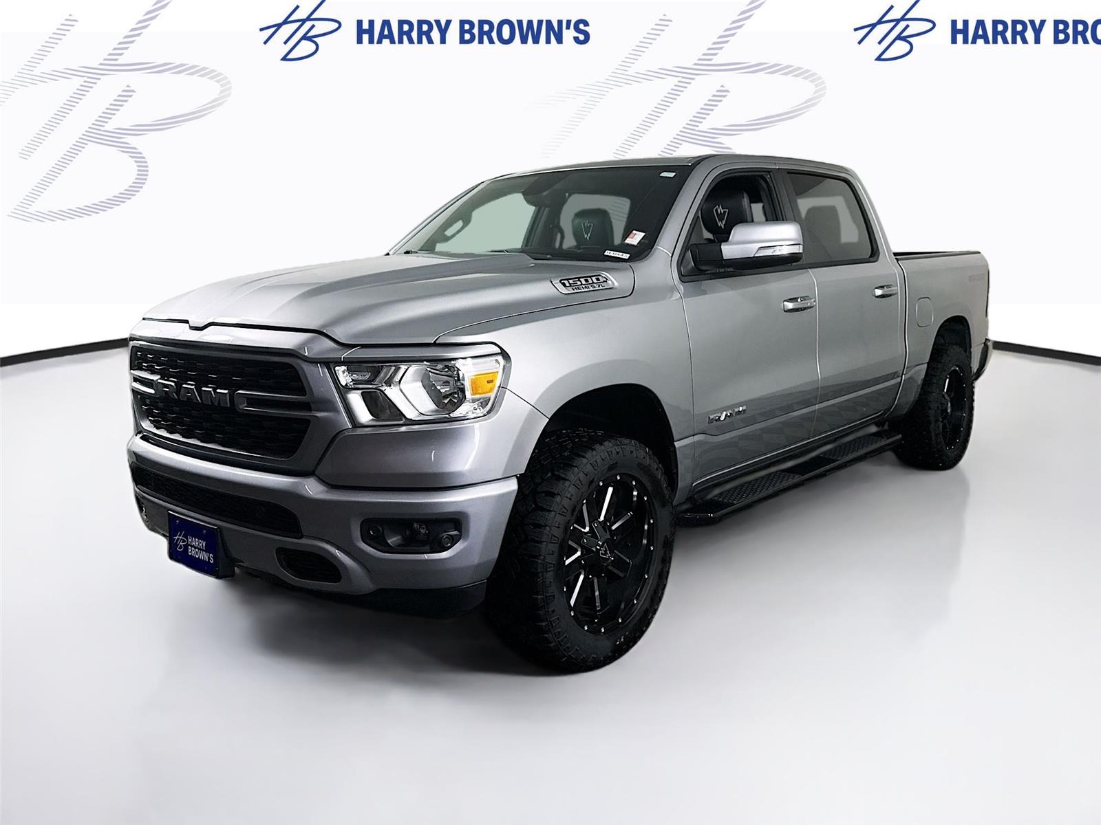 Billet Silver Metallic Clearcoat 2022 RAM 1500 Pickup Truck Four-Wheel Drive 8-Speed Automatic