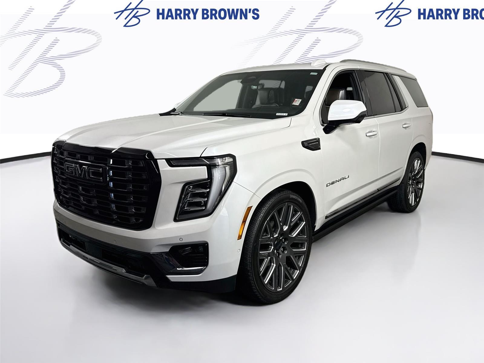 White Frost Tricoat 2025 GMC Yukon SUV / Crossover Four-Wheel Drive Automatic