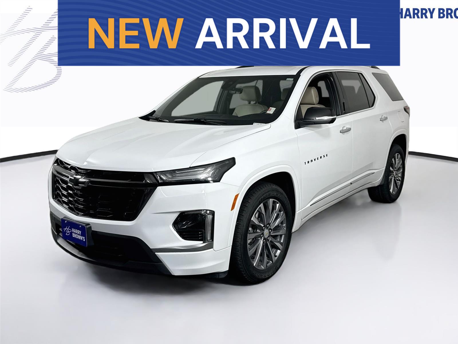 Summit White 2023 Chevrolet Traverse SUV / Crossover Four-Wheel Drive 9-Speed Automatic