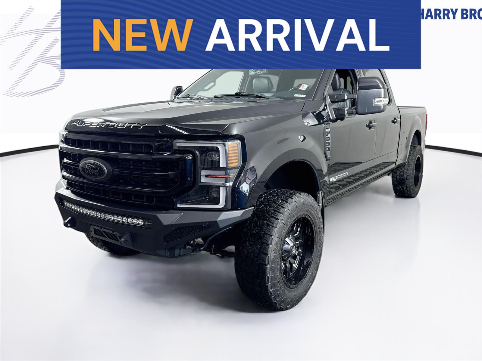 Agate Black 2022 Ford F-350 Super Duty Pickup Truck Four-Wheel Drive Automatic