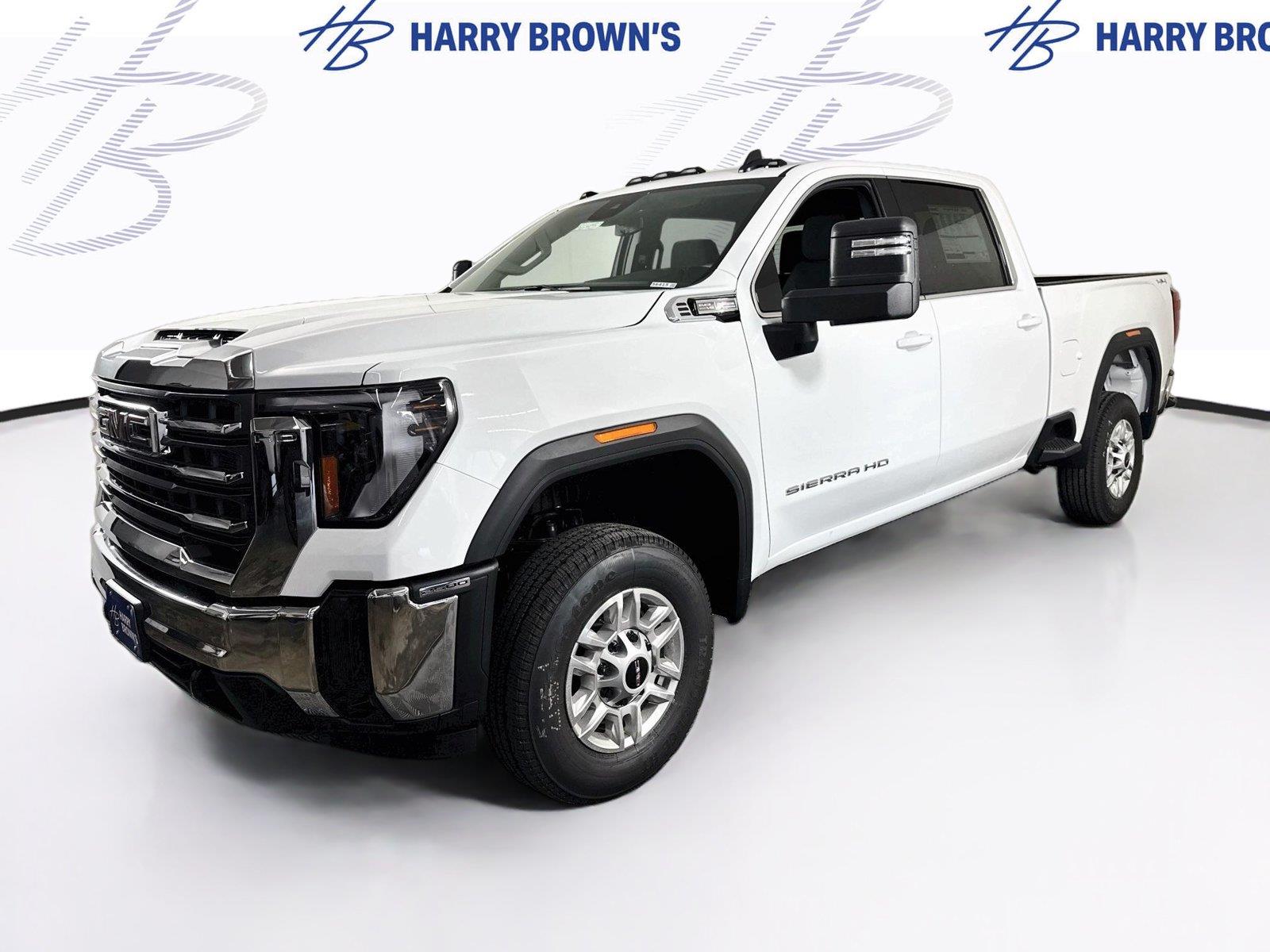 Summit White 2026 GMC Sierra 2500HD Pickup Truck Four-Wheel Drive Automatic