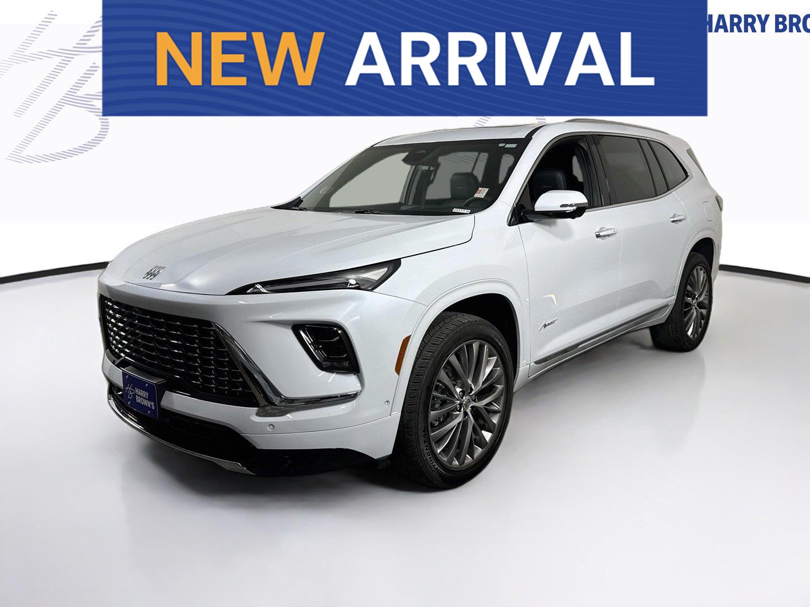 Iridescent White Tricoat 2026 Buick Enclave SUV / Crossover Four-Wheel Drive 8-Speed Automatic