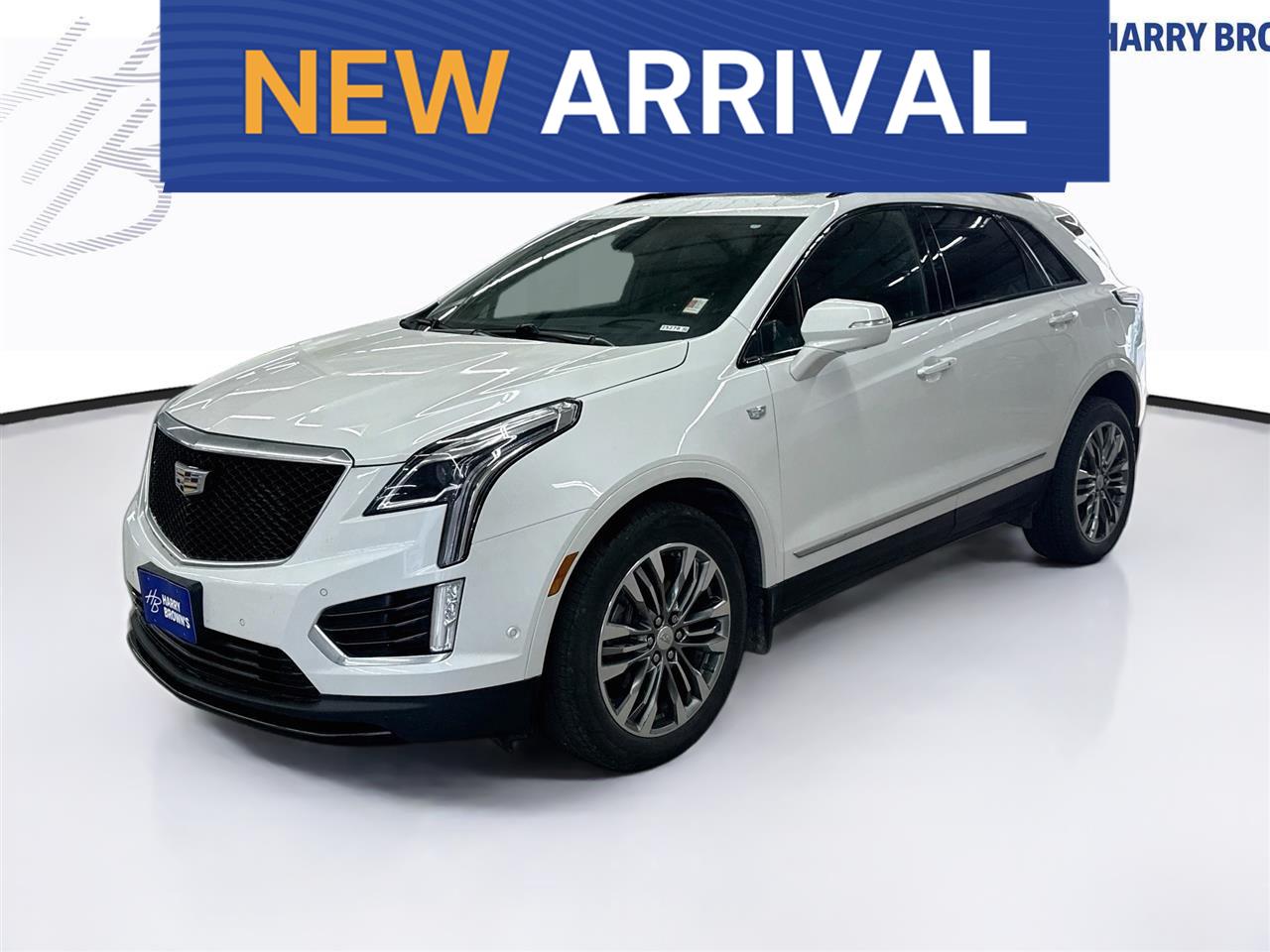 Crystal White Tricoat 2020 Cadillac XT5 SUV / Crossover Four-Wheel Drive 9-Speed Automatic