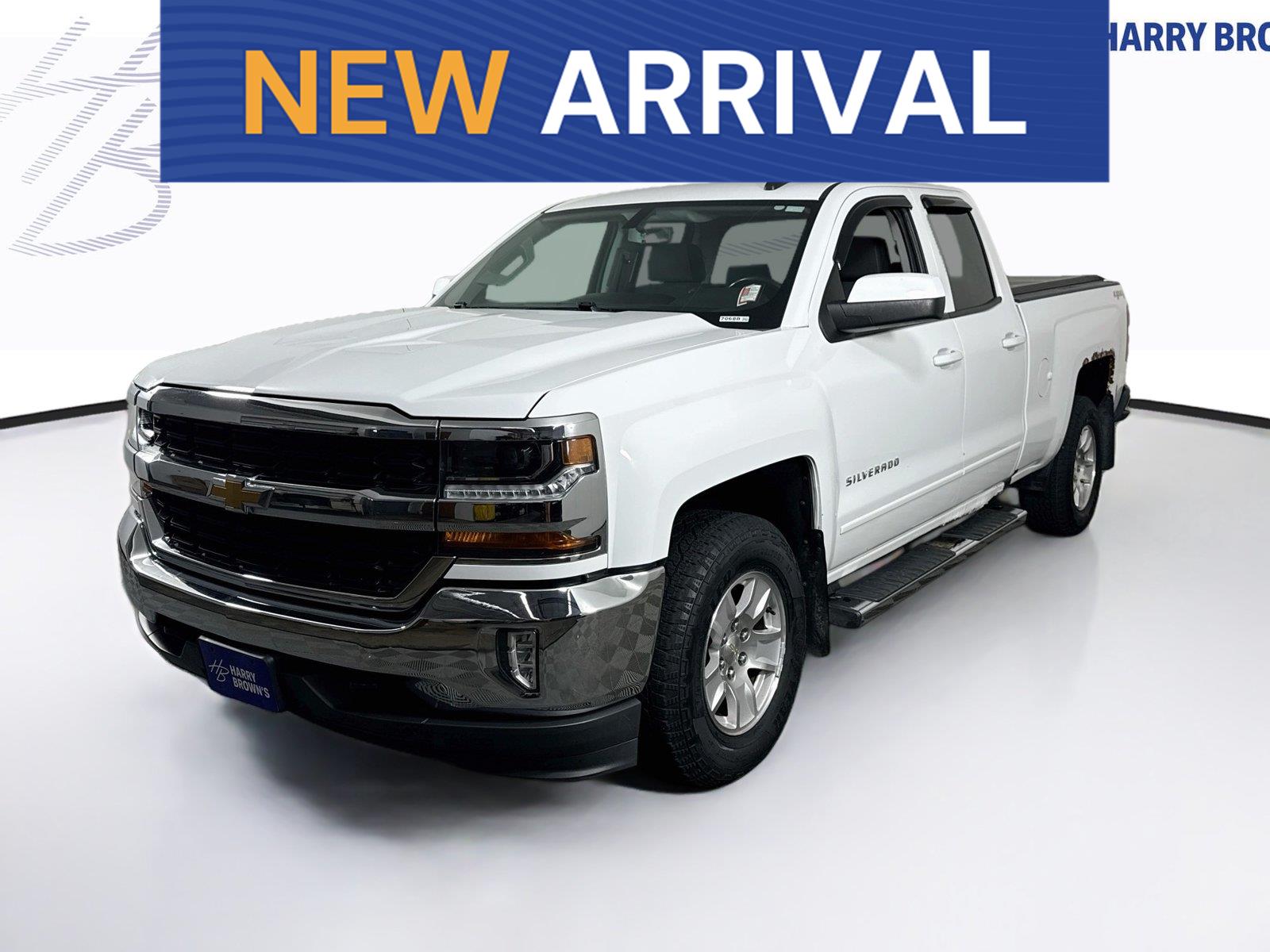 Summit White 2016 Chevrolet Silverado 1500 Pickup Truck Four-Wheel Drive 6-Speed Automatic