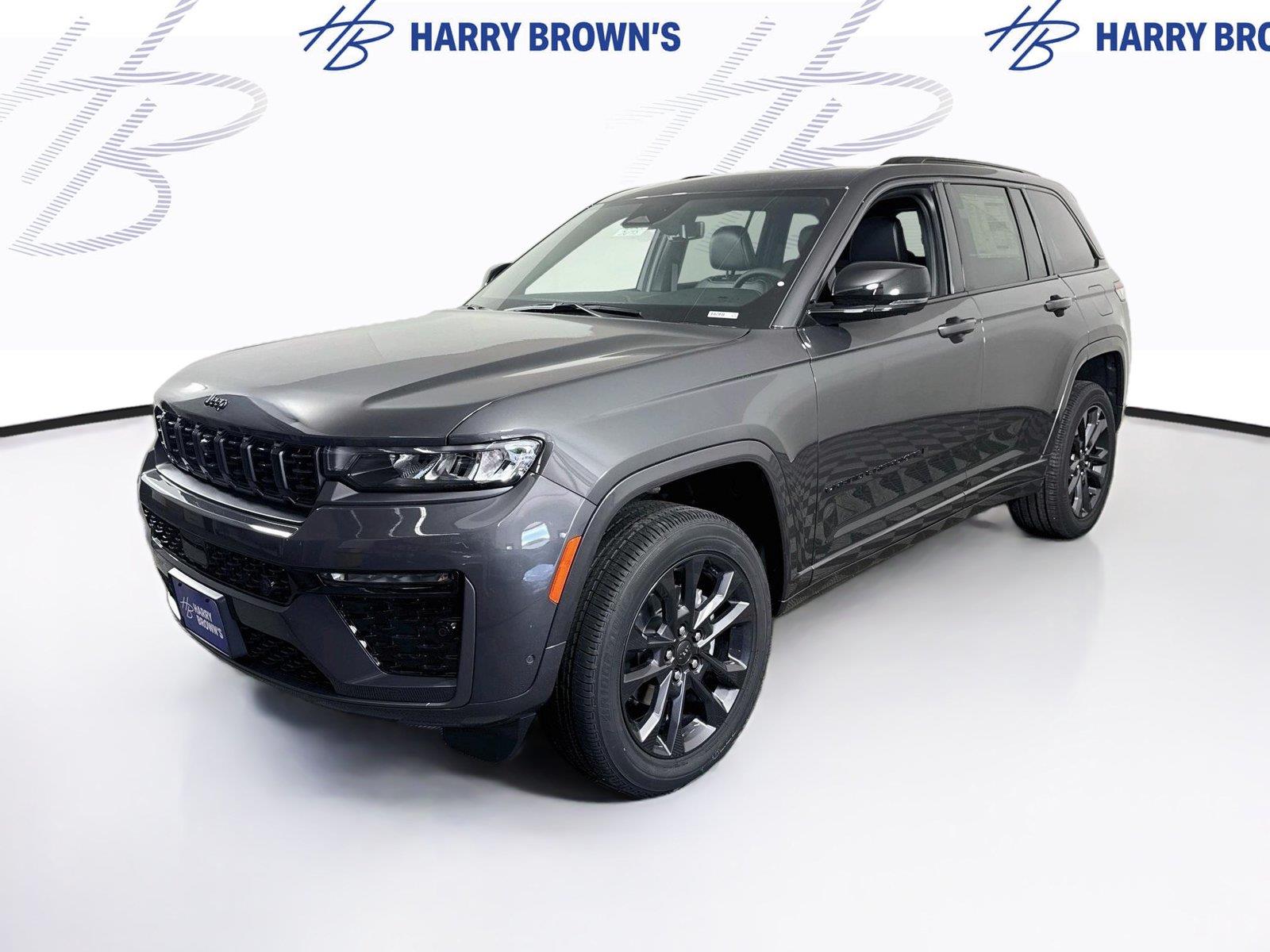 Baltic Gray Metallic Clearcoat 2026 Jeep Grand Cherokee SUV / Crossover Four-Wheel Drive 8-Speed Automatic