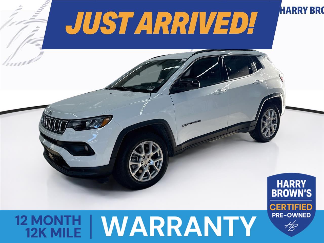 Bright White Clearcoat 2023 Jeep Compass SUV / Crossover Four-Wheel Drive 8-Speed Automatic