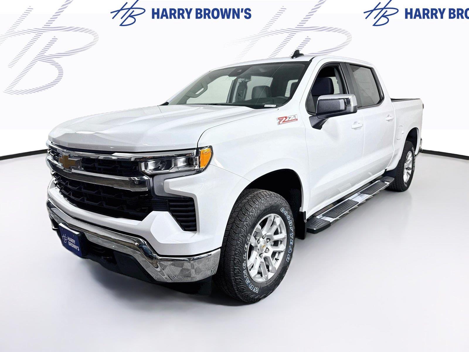 Summit White 2026 Chevrolet Silverado 1500 Pickup Truck Four-Wheel Drive 8-Speed Automatic