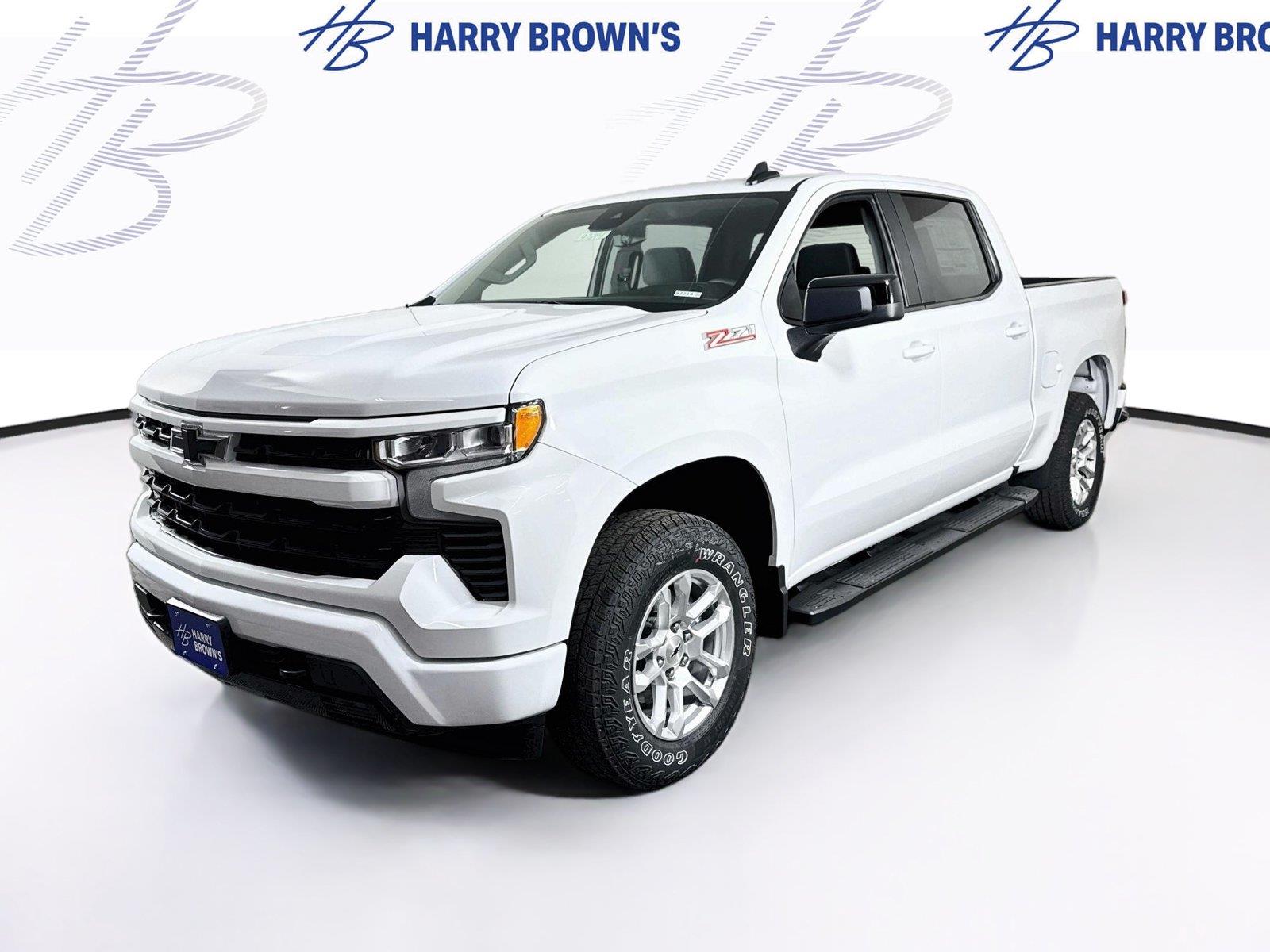 Summit White 2026 Chevrolet Silverado 1500 Pickup Truck Four-Wheel Drive Automatic