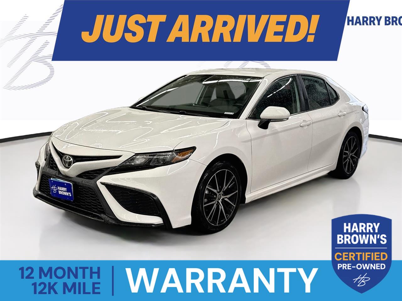 Super White 2022 Toyota Camry Sedan Front-Wheel Drive Automatic