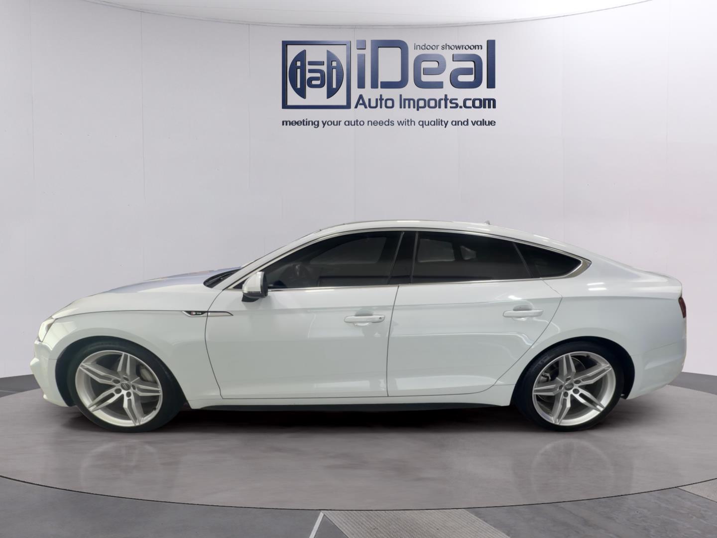 Glacier White Metallic 2019 Audi A5 Sportback quattro Premium Plus 45 TFSI Sedan All-Wheel Drive Automatic