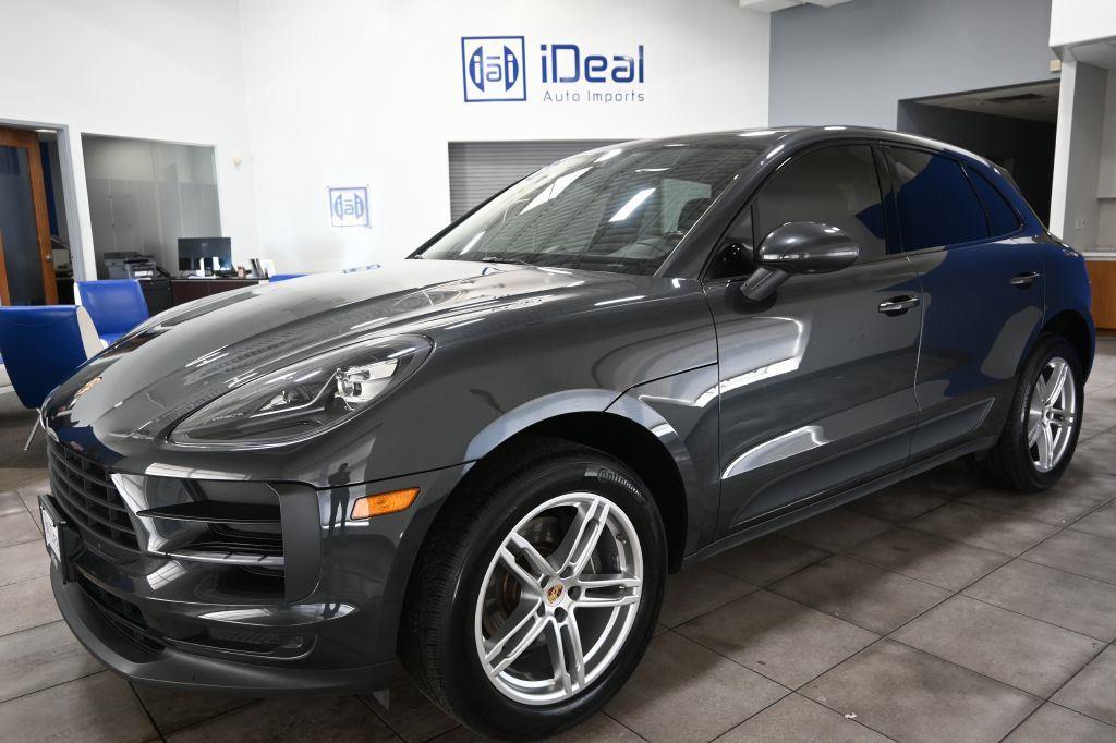 Gray (Volcano Grey Metallic) 2019 Porsche Macan AWD SUV / Crossover All-Wheel Drive Automatic