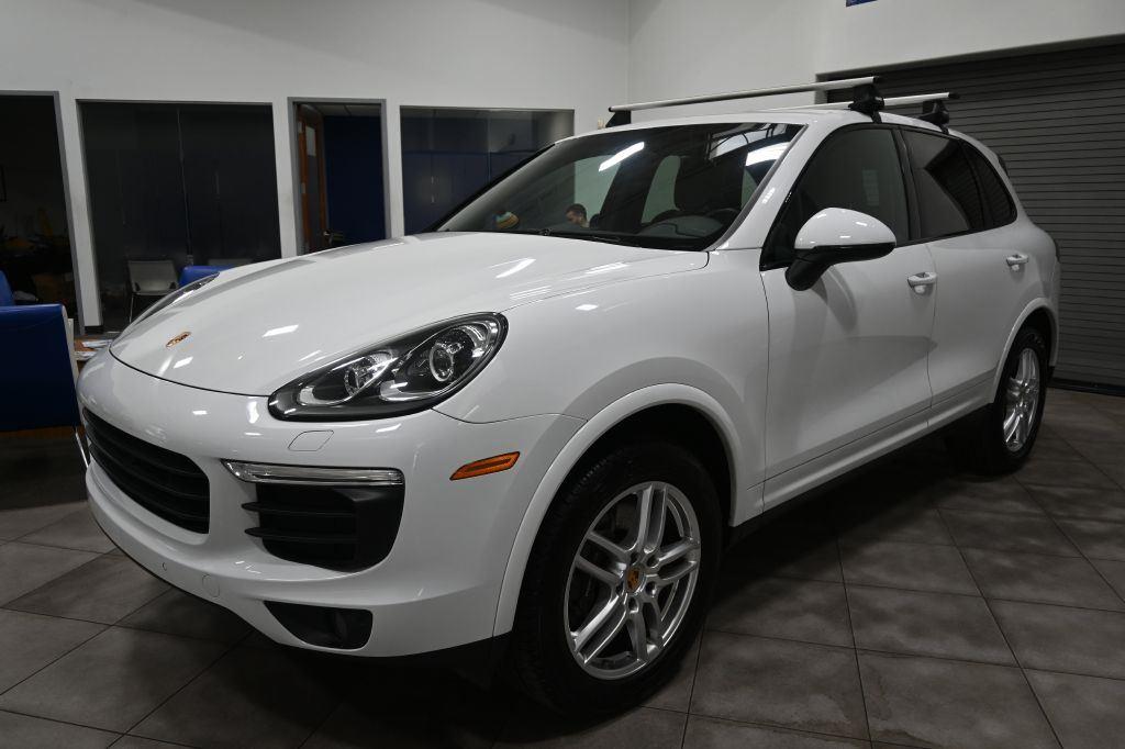 White 2018 Porsche Cayenne Platinum Edition AWD SUV / Crossover All-Wheel Drive Automatic