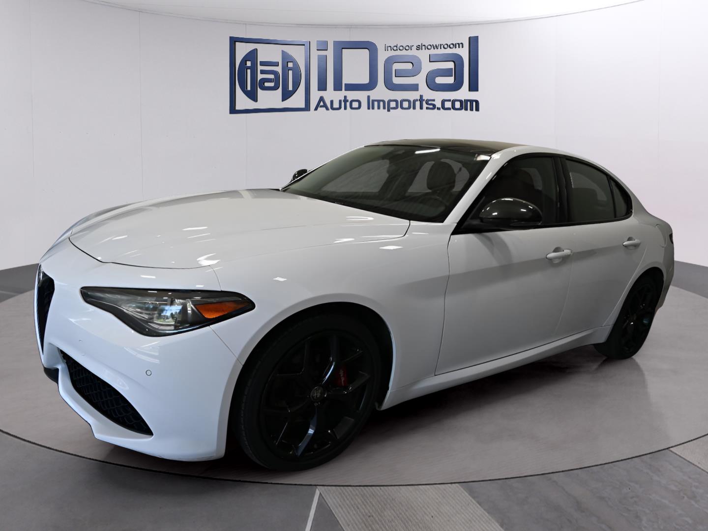 White 2020 Alfa Romeo Giulia Sedan Automatic