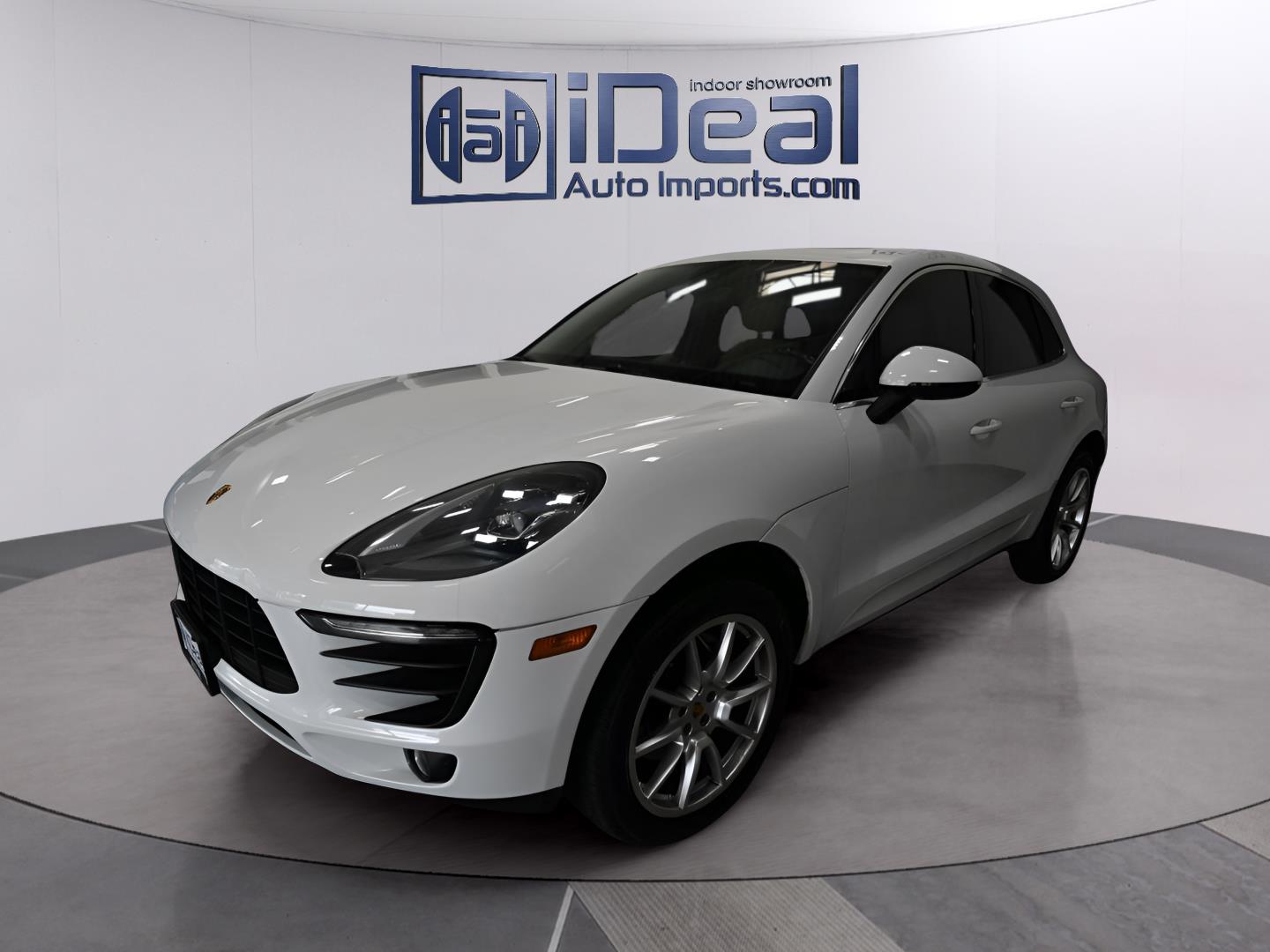 2018 Porsche Macan SUV / Crossover All-Wheel Drive Automatic