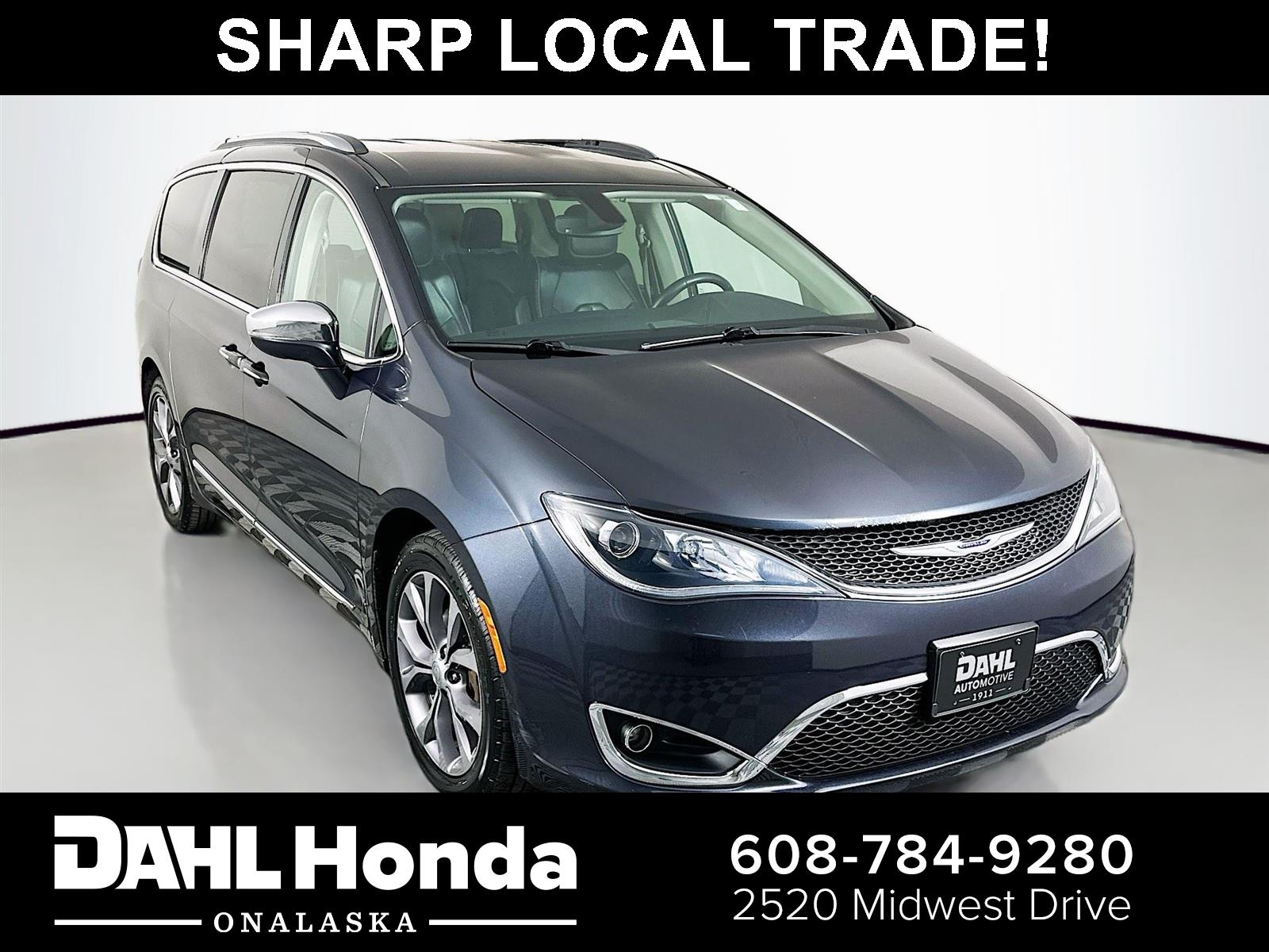 Gray (Maximum Steel Metallic Clearcoat) 2019 Chrysler Pacifica Limited FWD Minivan Front-Wheel Drive 9-Speed Automatic