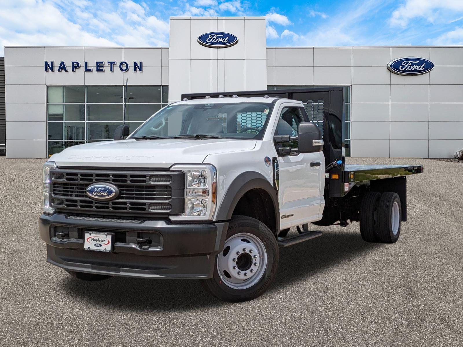2024 Ford F-550 Super Duty Chassis Cab XL's photo