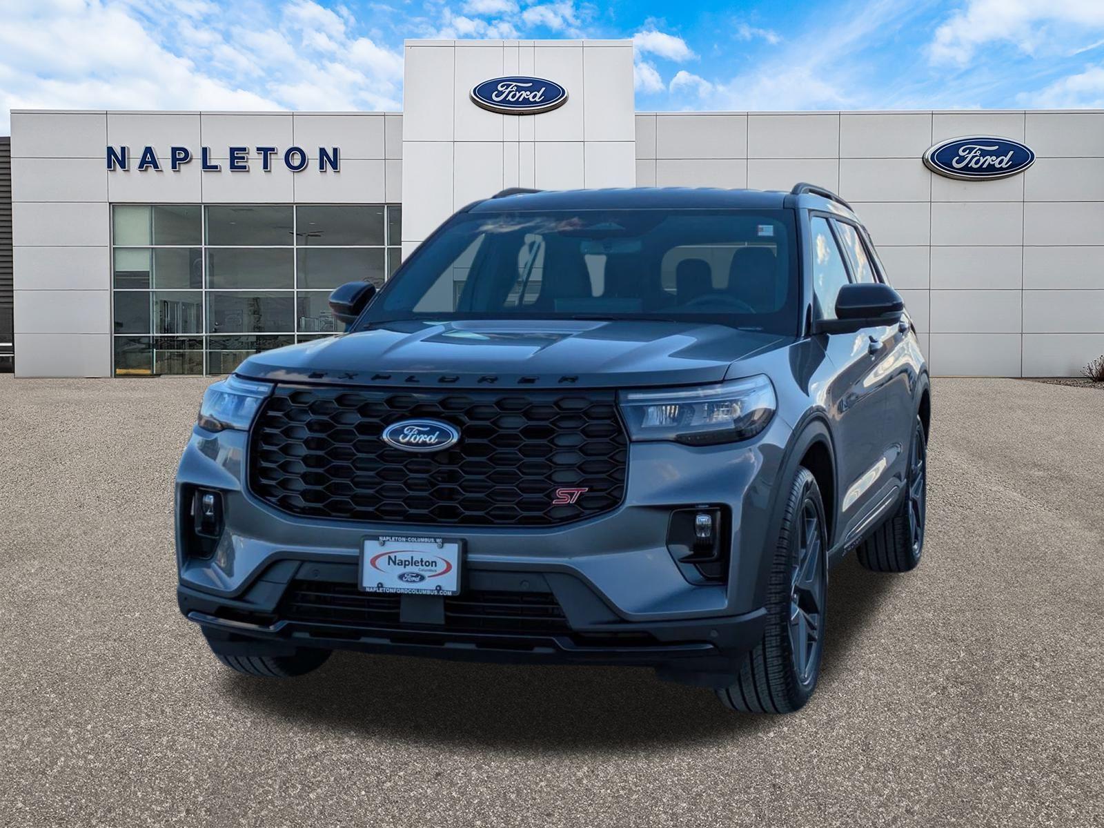 2025 Ford Explorer ST's photo