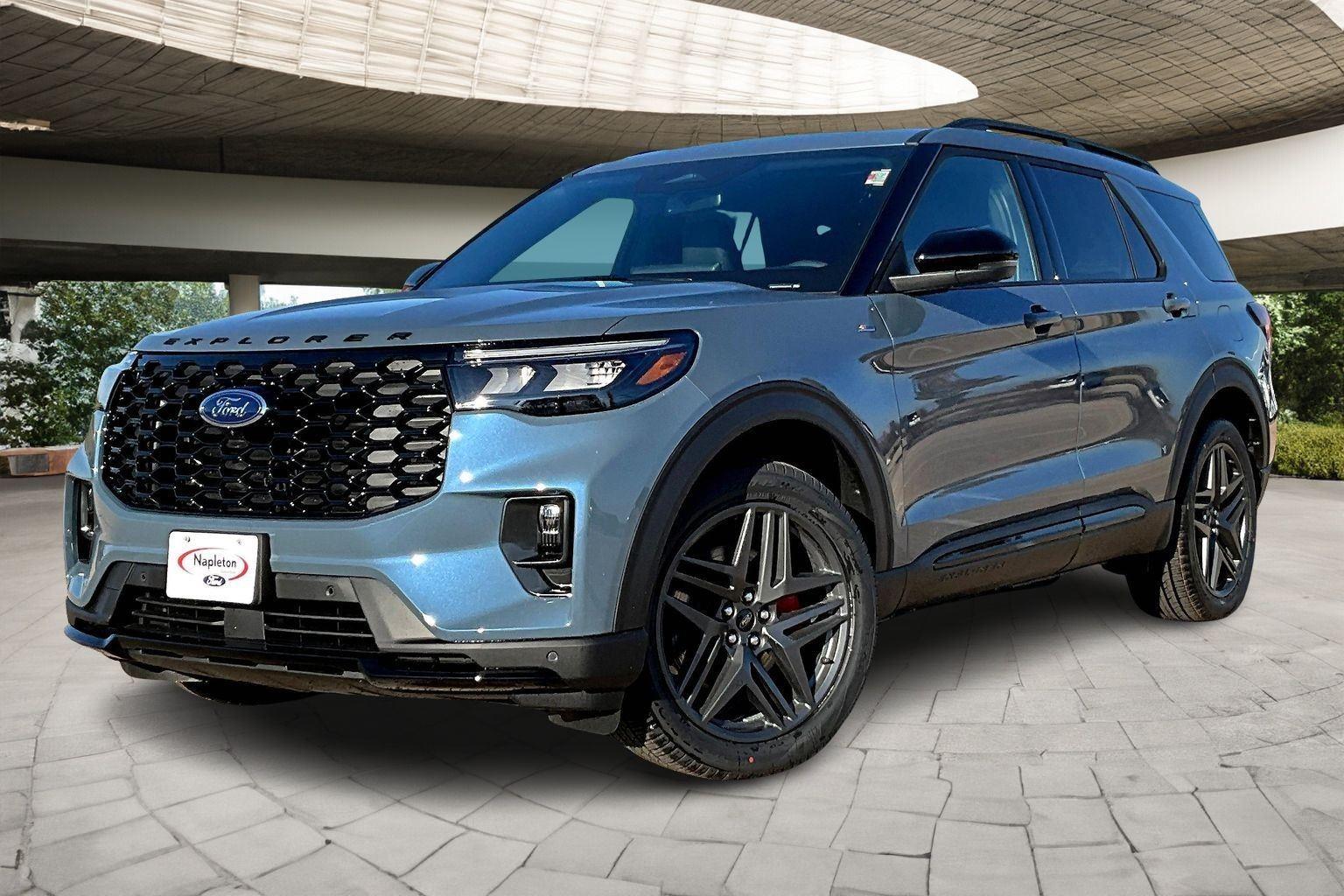 2026 Ford Explorer ST-LINE's photo
