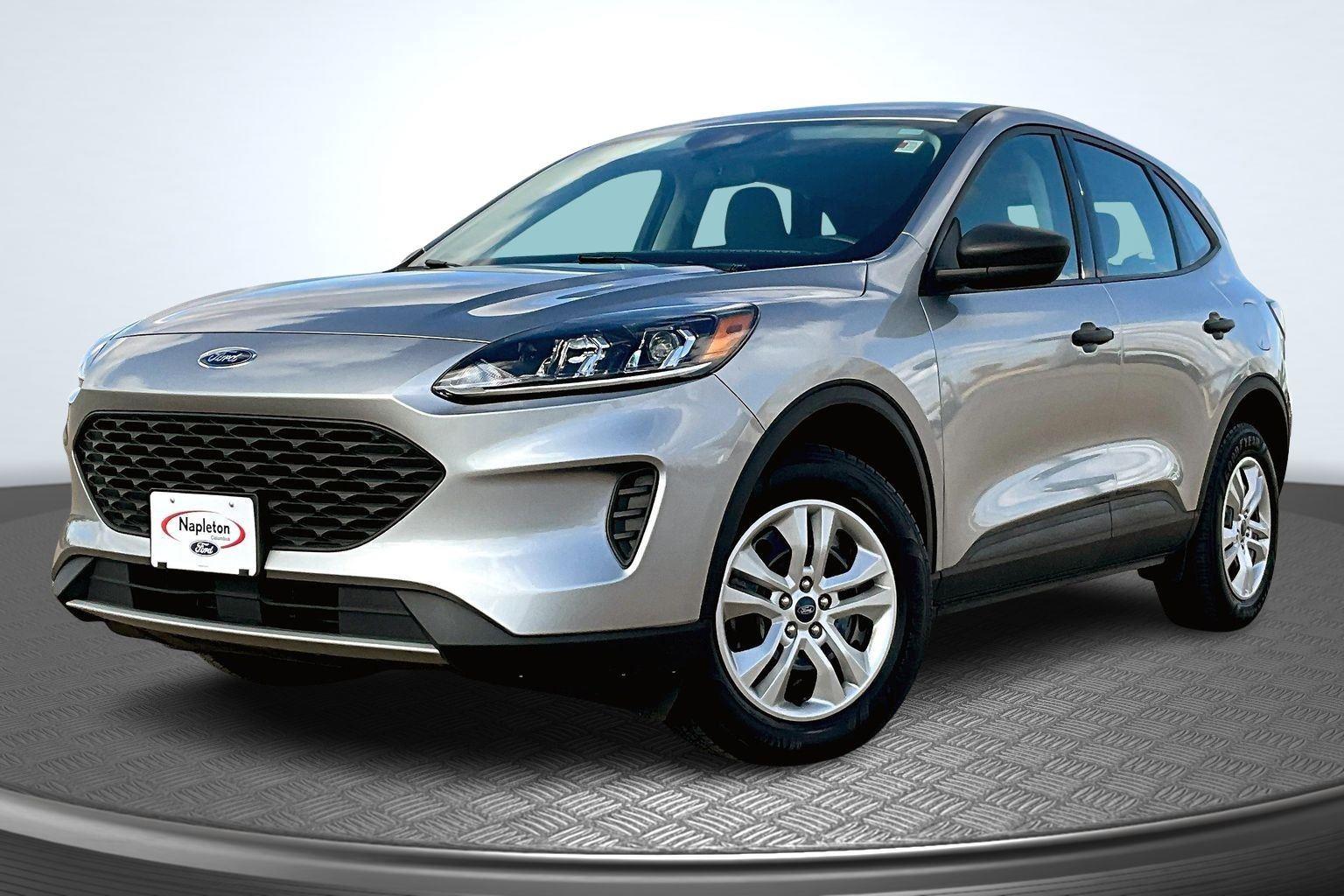 2022 Ford Escape S's photo