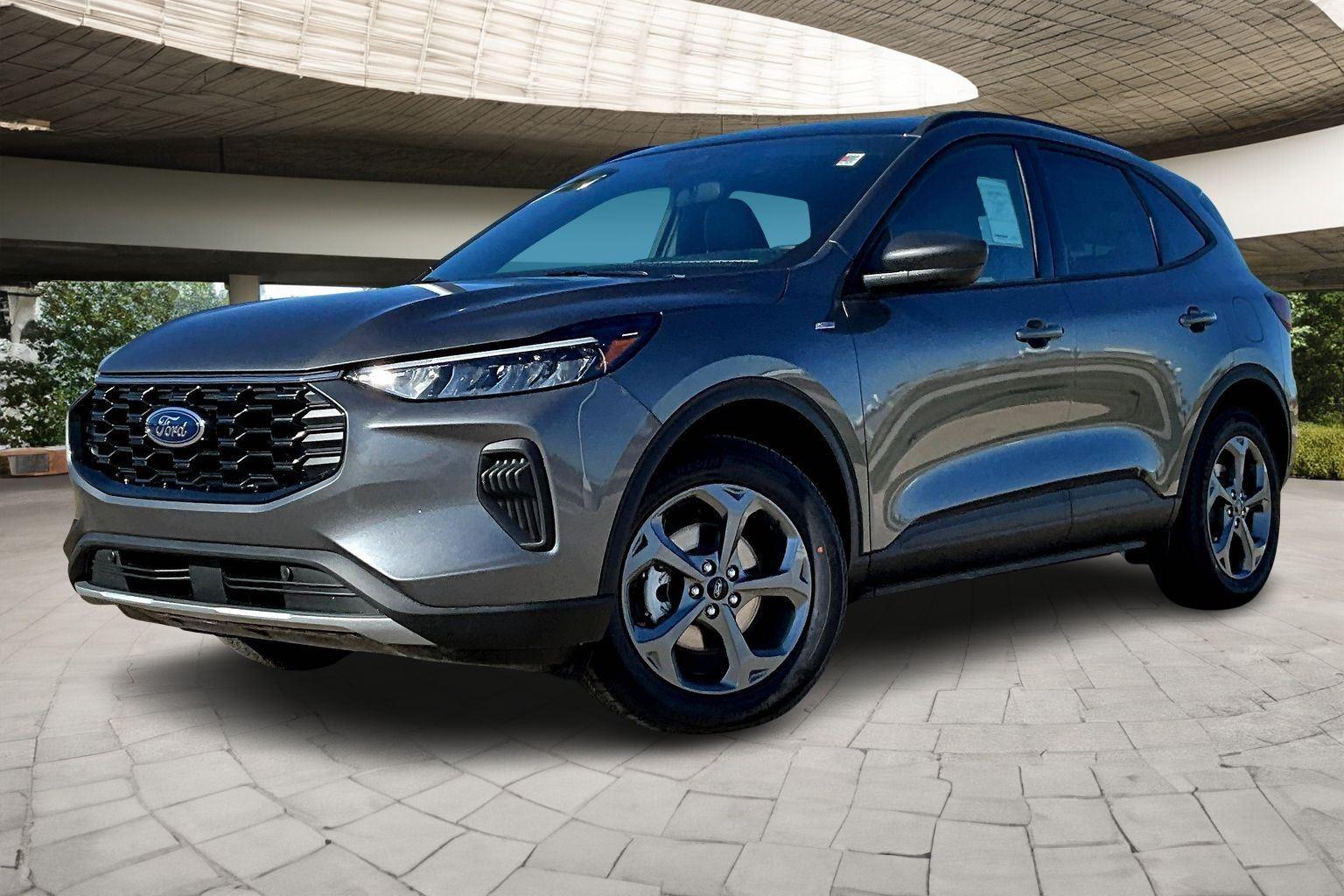 2026 Ford Escape ST-Line's photo