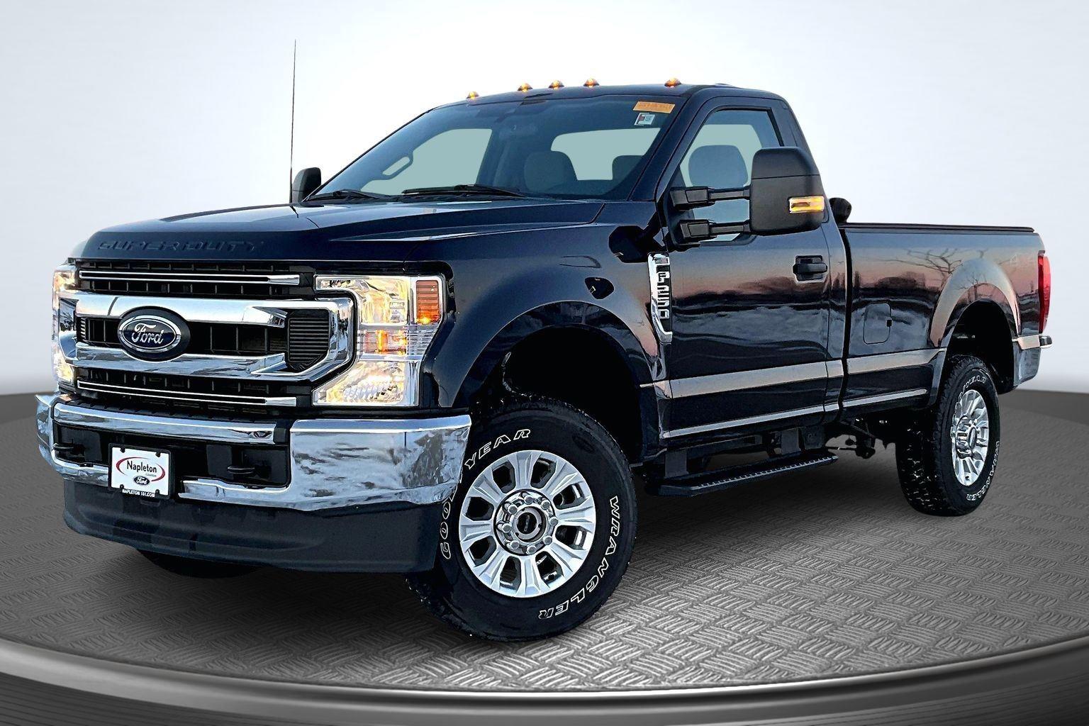2022 Ford F-250 Super Duty XL's photo