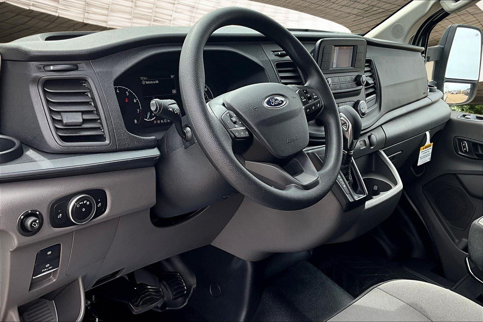 2025 Ford Transit Van Base - Photo 7